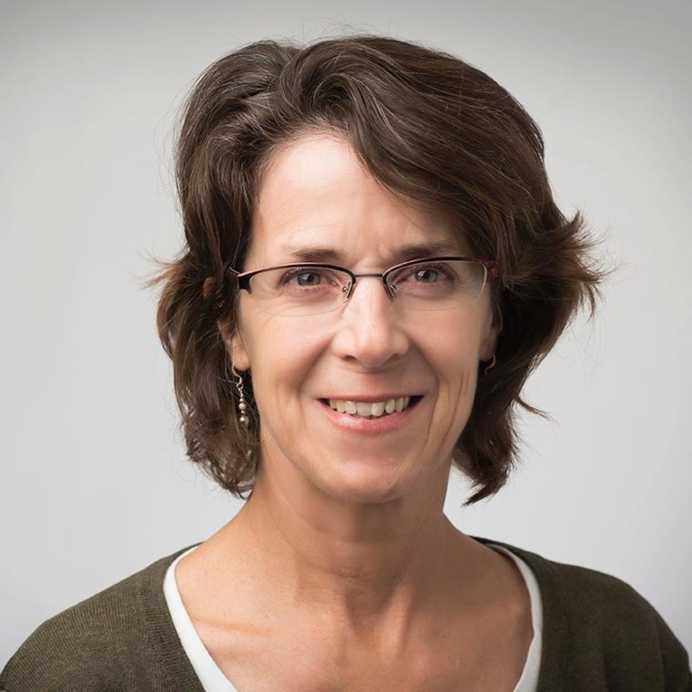 Eileen Elrod: How Faculty are Adapting to the Pandemic & Writing to Discover Identity