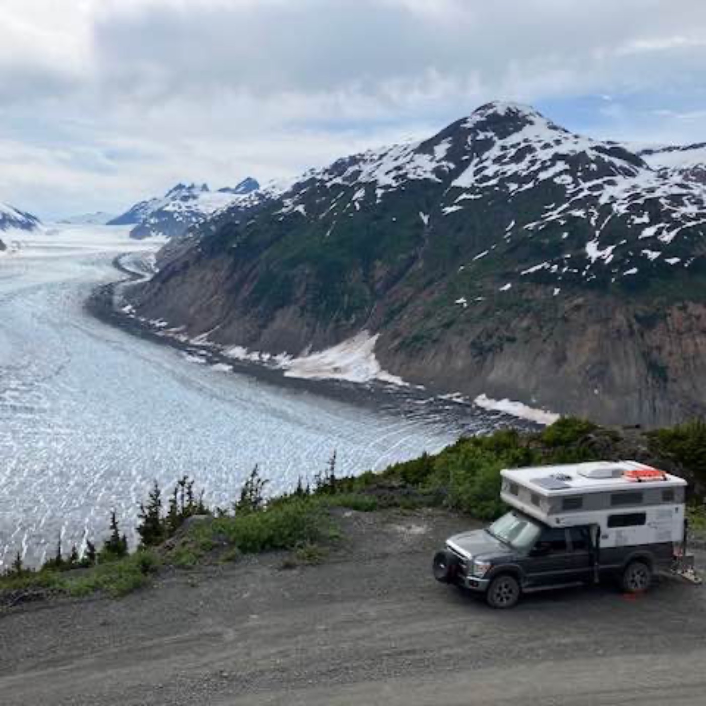 Overlanding, Wildlife Conservation & the five most dangerous animals in the U.S. episode artwork