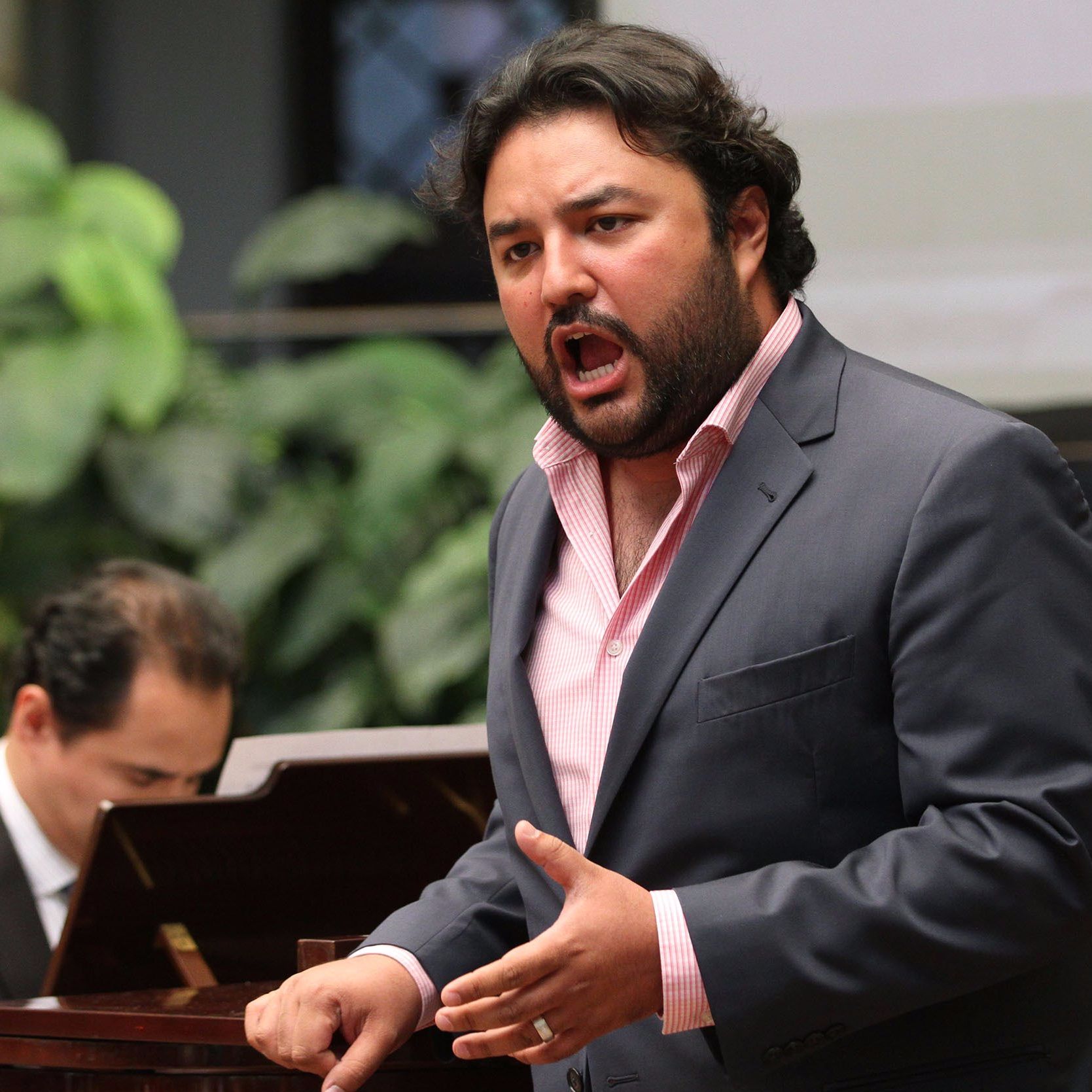 Episode 81: Tenor, impresario -  Mario Chang