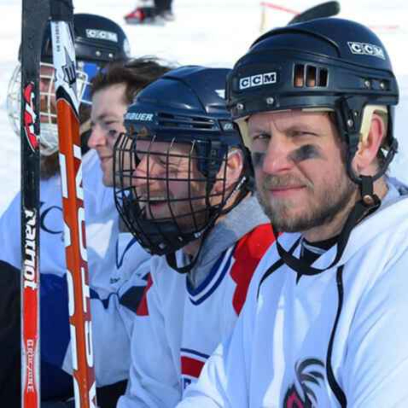 Doctor revives fellow hockey player | Michigan Medicine