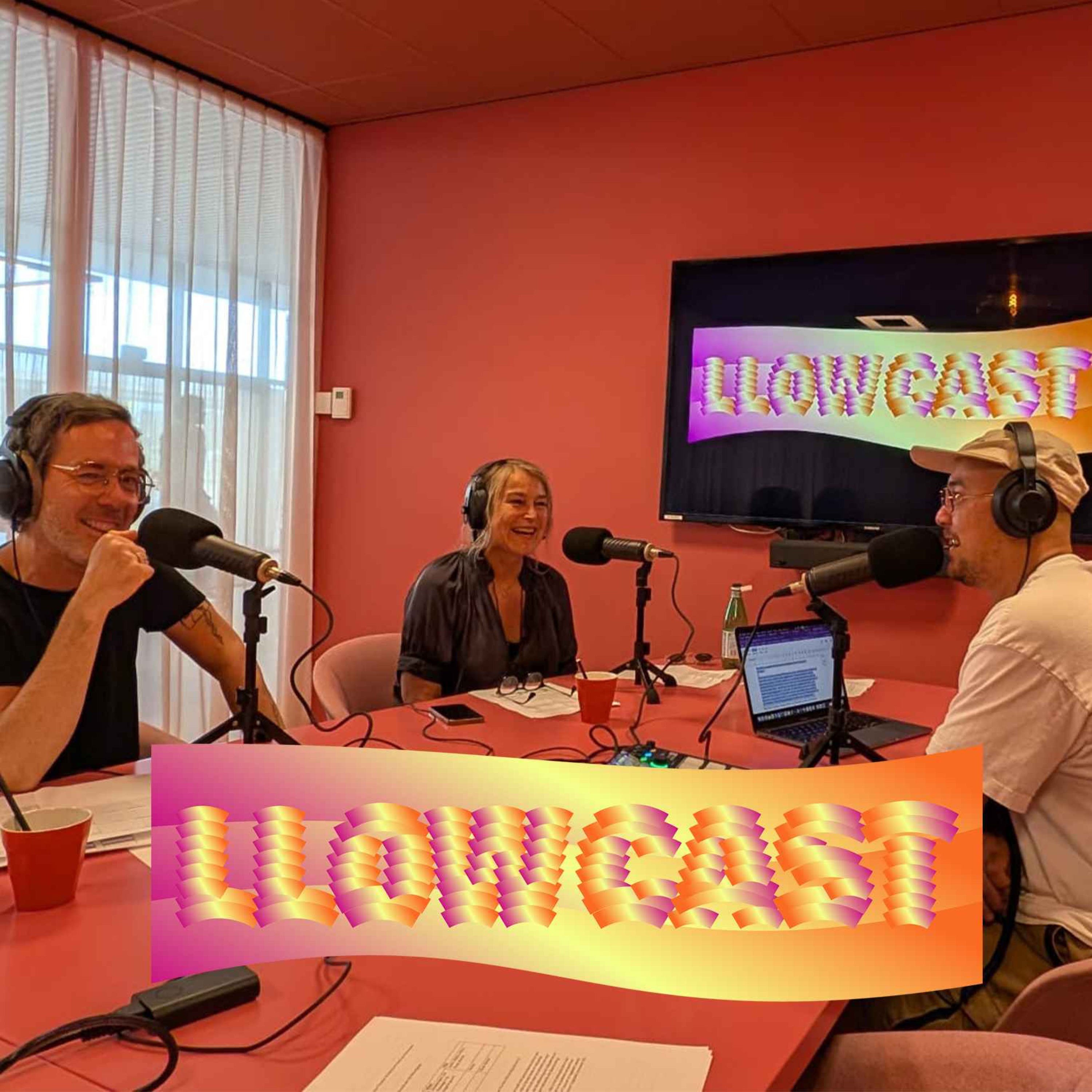 LLOWCAST