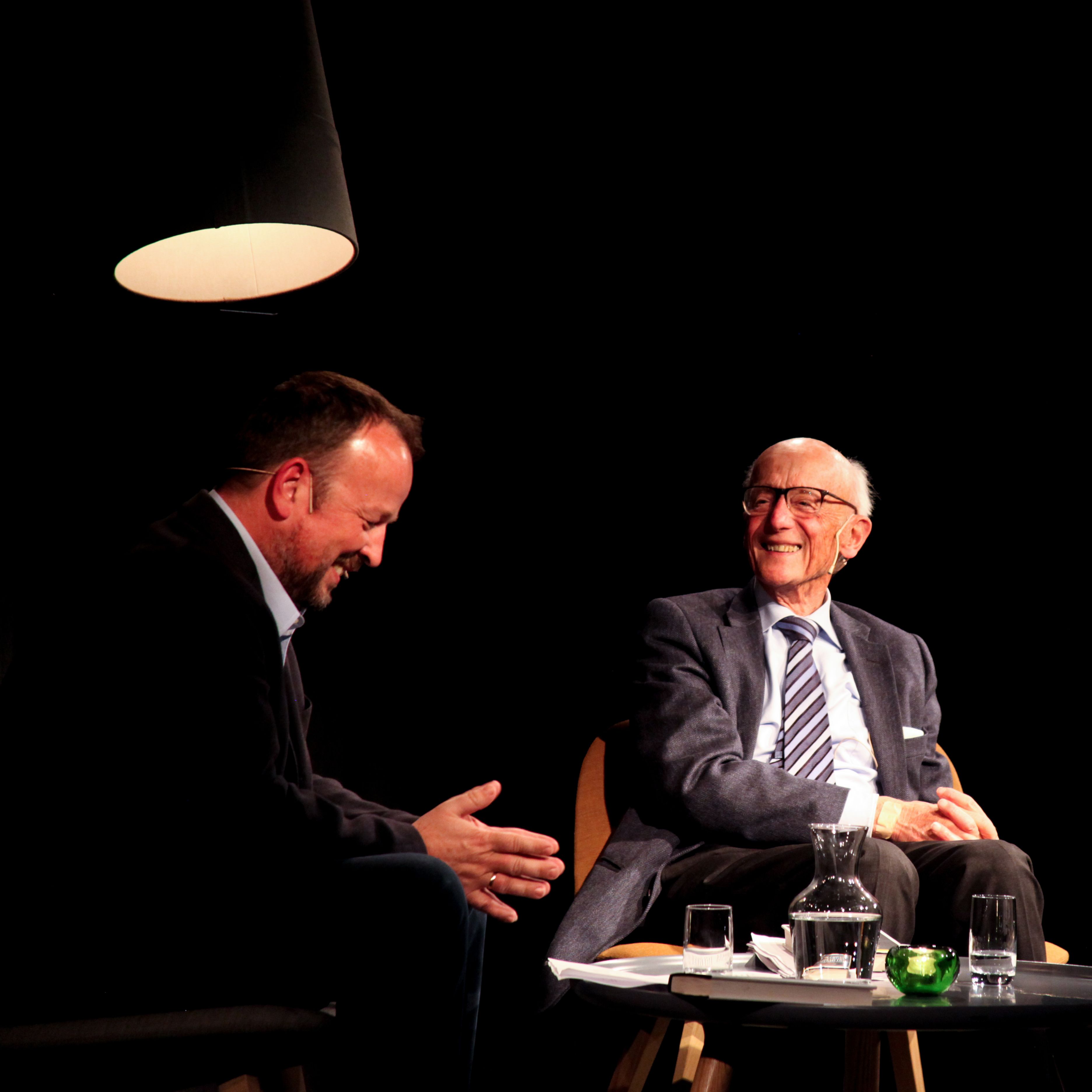Politiske erindringer. Med Kåre Willoch. episode artwork