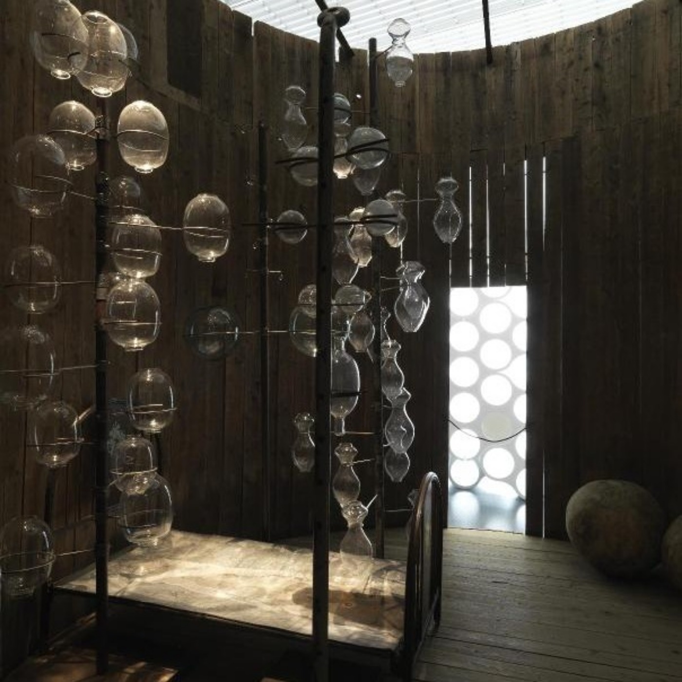 Louise Bourgeois, Precious Liquids, 1992