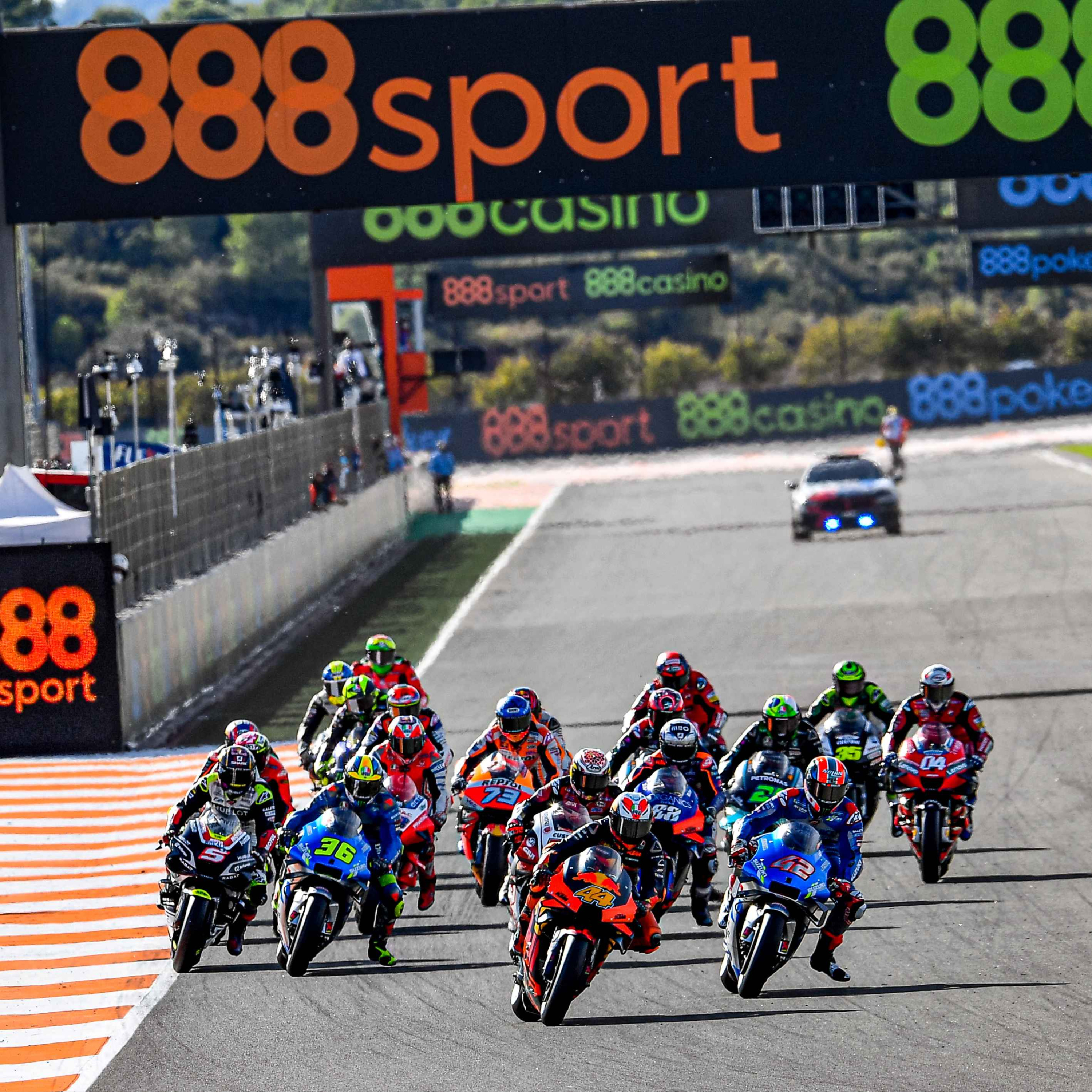 European GP: A decisive victory in the Championship chase!