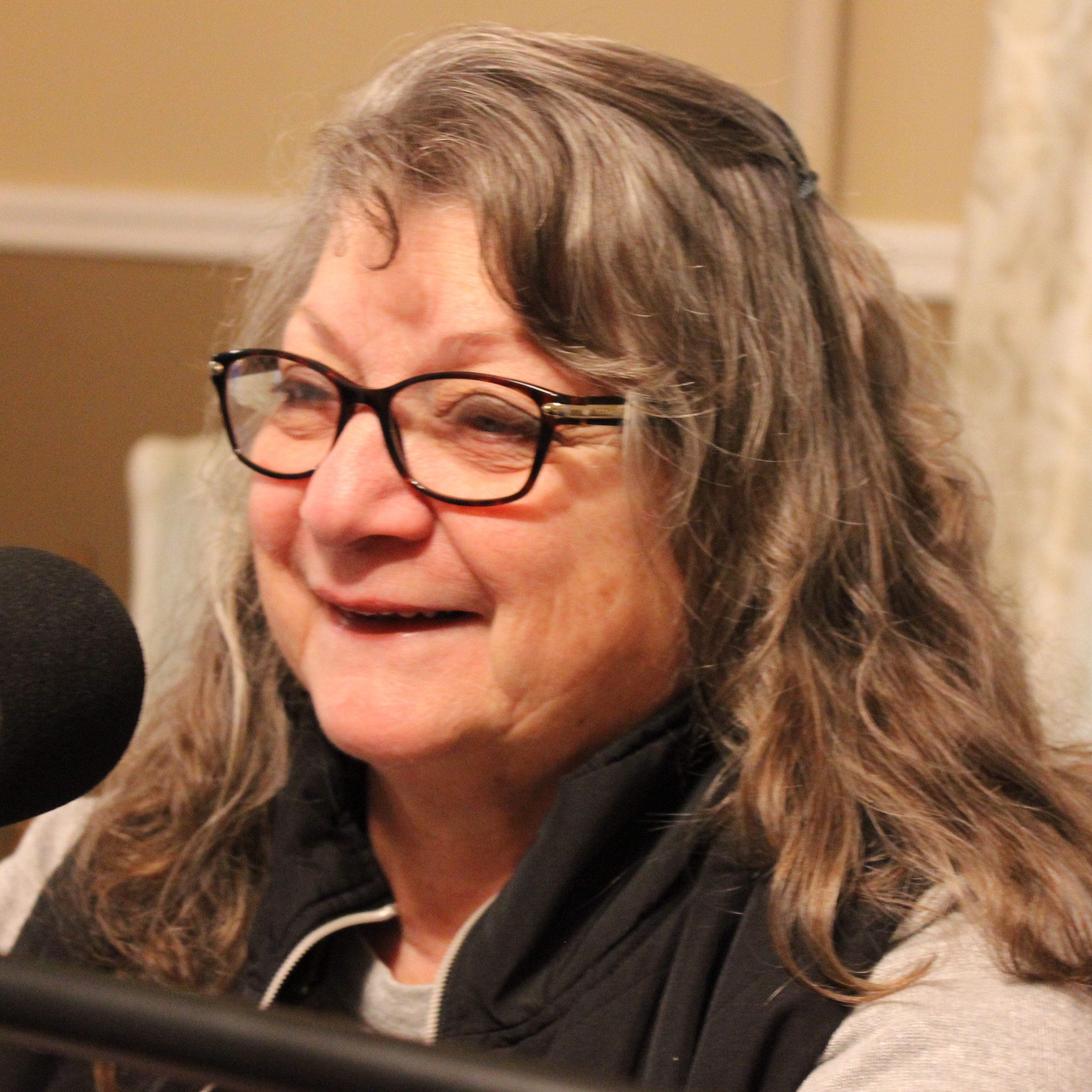 Chi Walthery, an artist herself, discusses building confidence in her art students -- Nov. 22, 2018