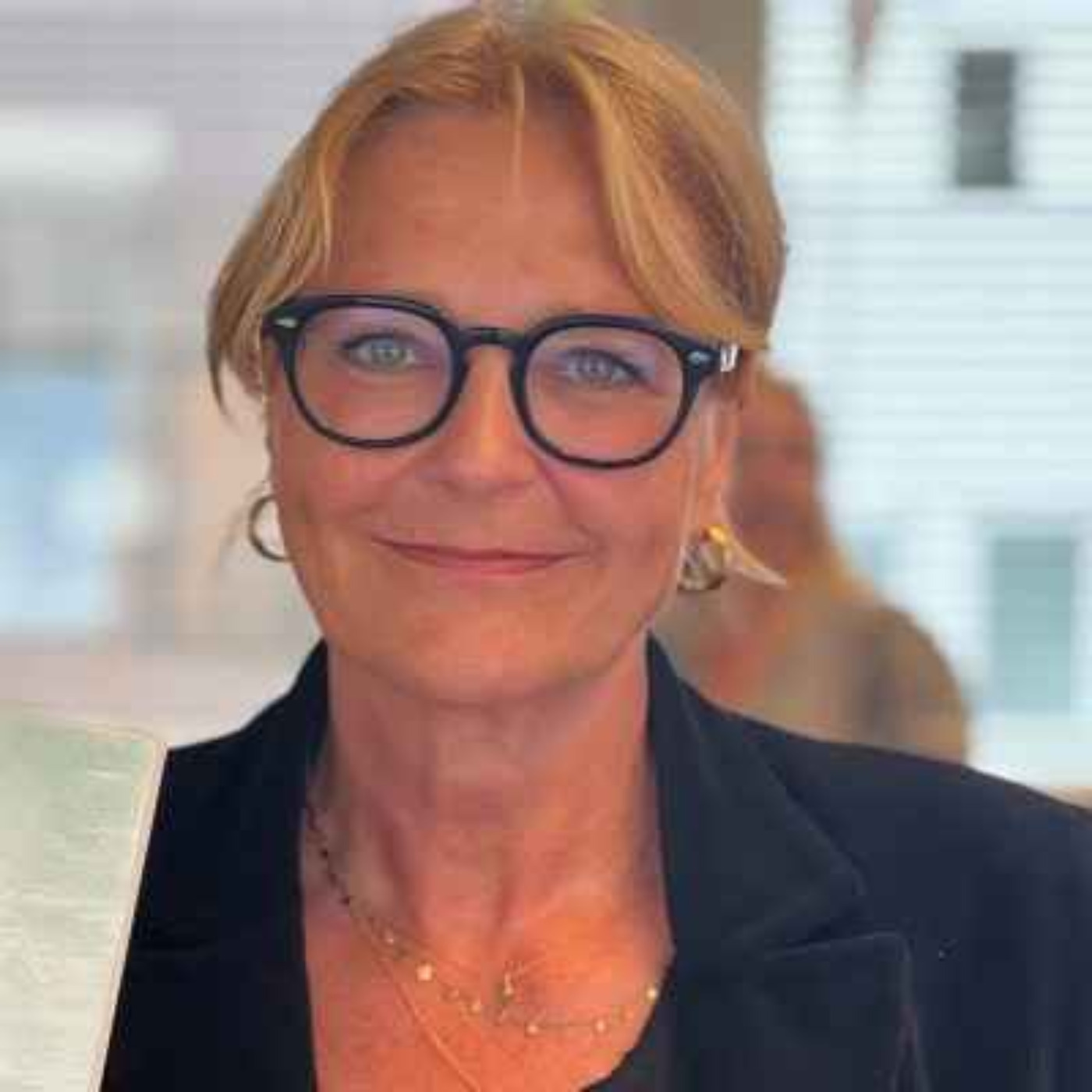 Tora Melbye om utvikling og markedsføring i bank episode artwork