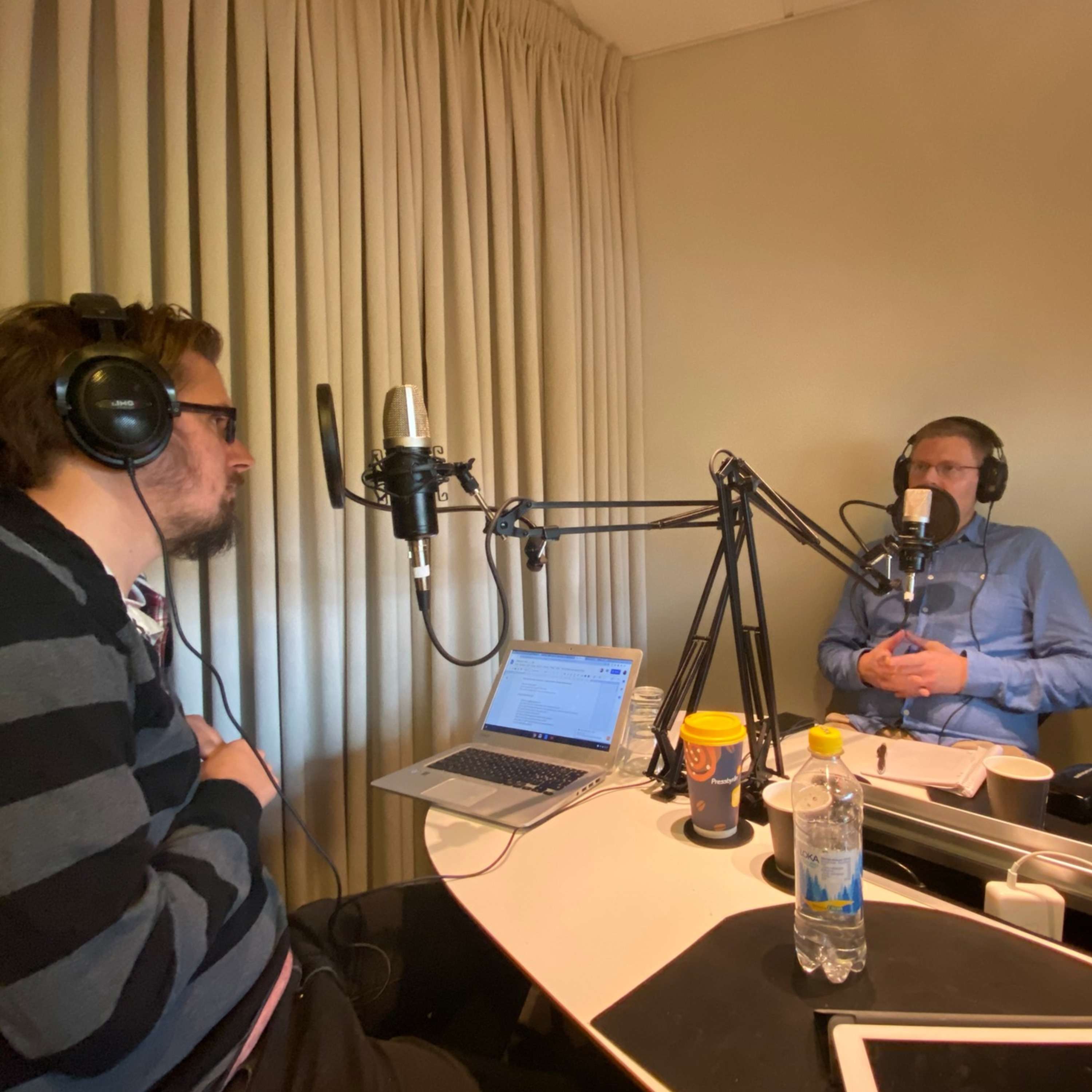 Andreas & Victor förklarar politik