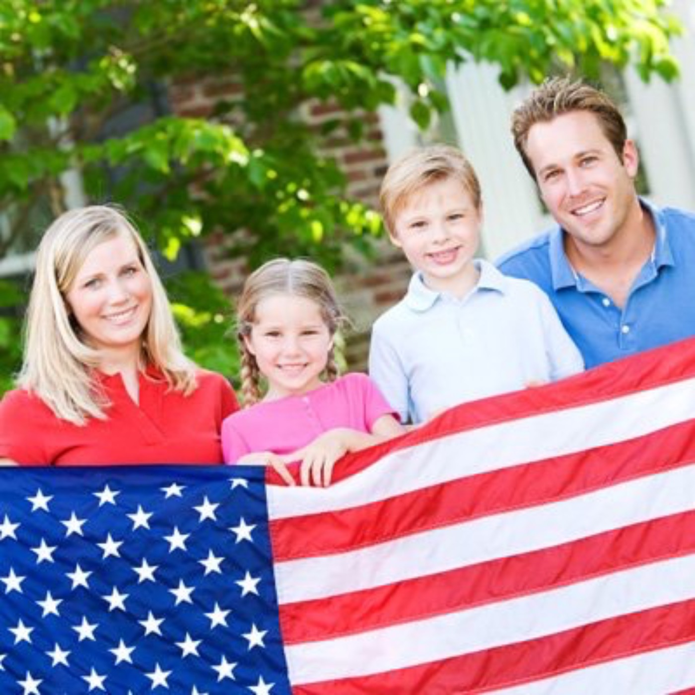 Family comes first. Американская семья. Семья США. Этикет в США. Great Holiday.