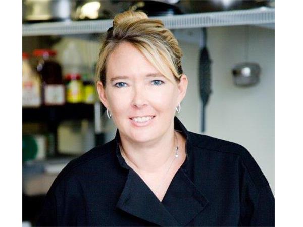 Q-on-1 w/Entrepreneur, Julie Shipley