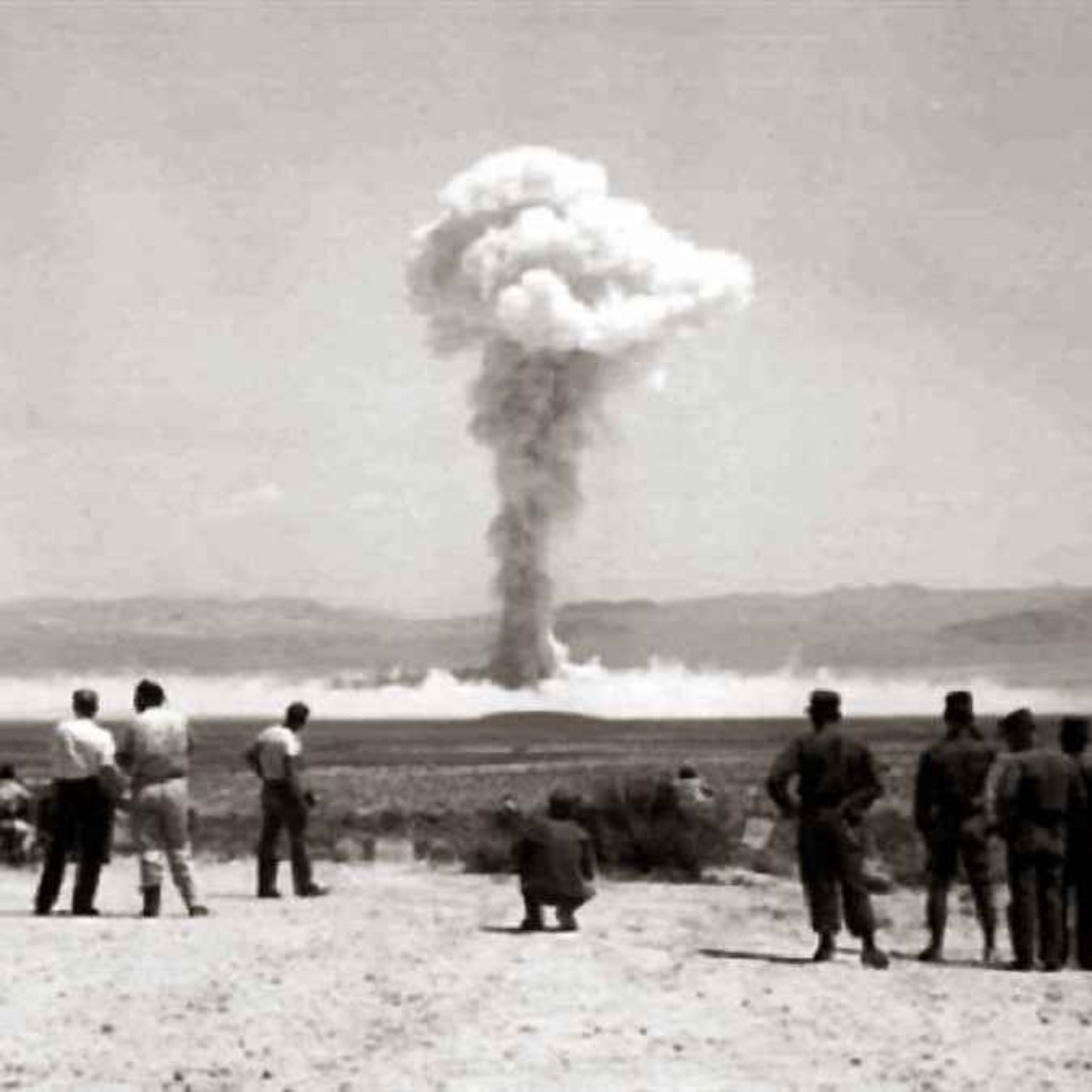 #43 Atome, bombes et colonialité: une histoire du nucléaire français (1/2)