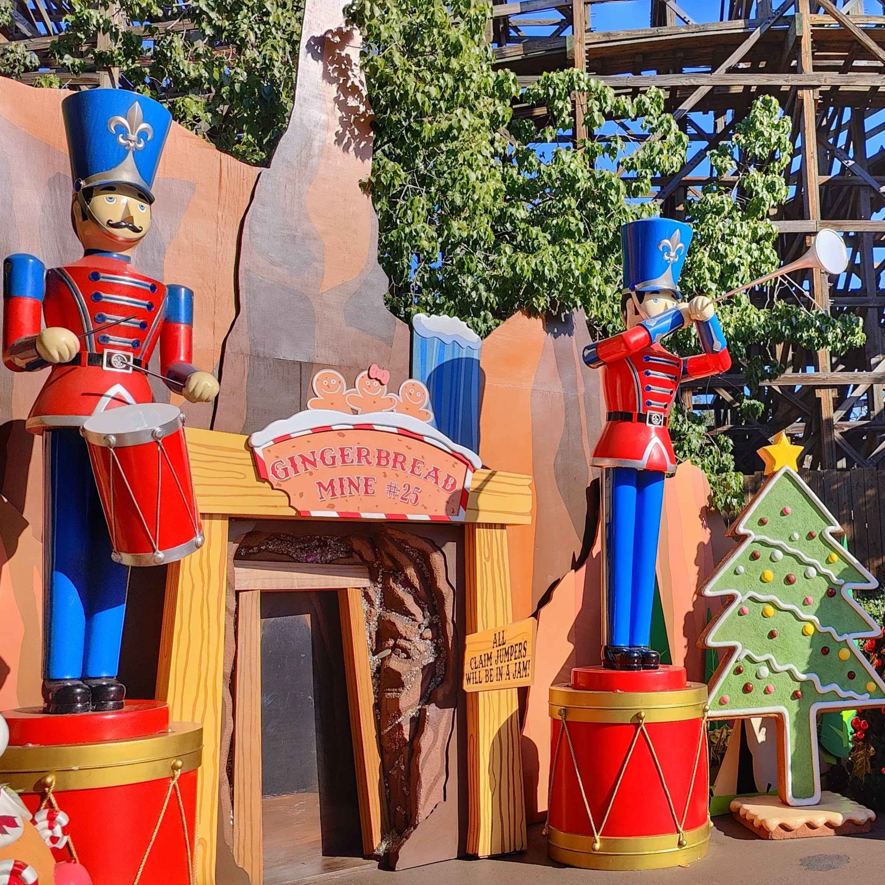 Knott's Merry Farm 12.13.23