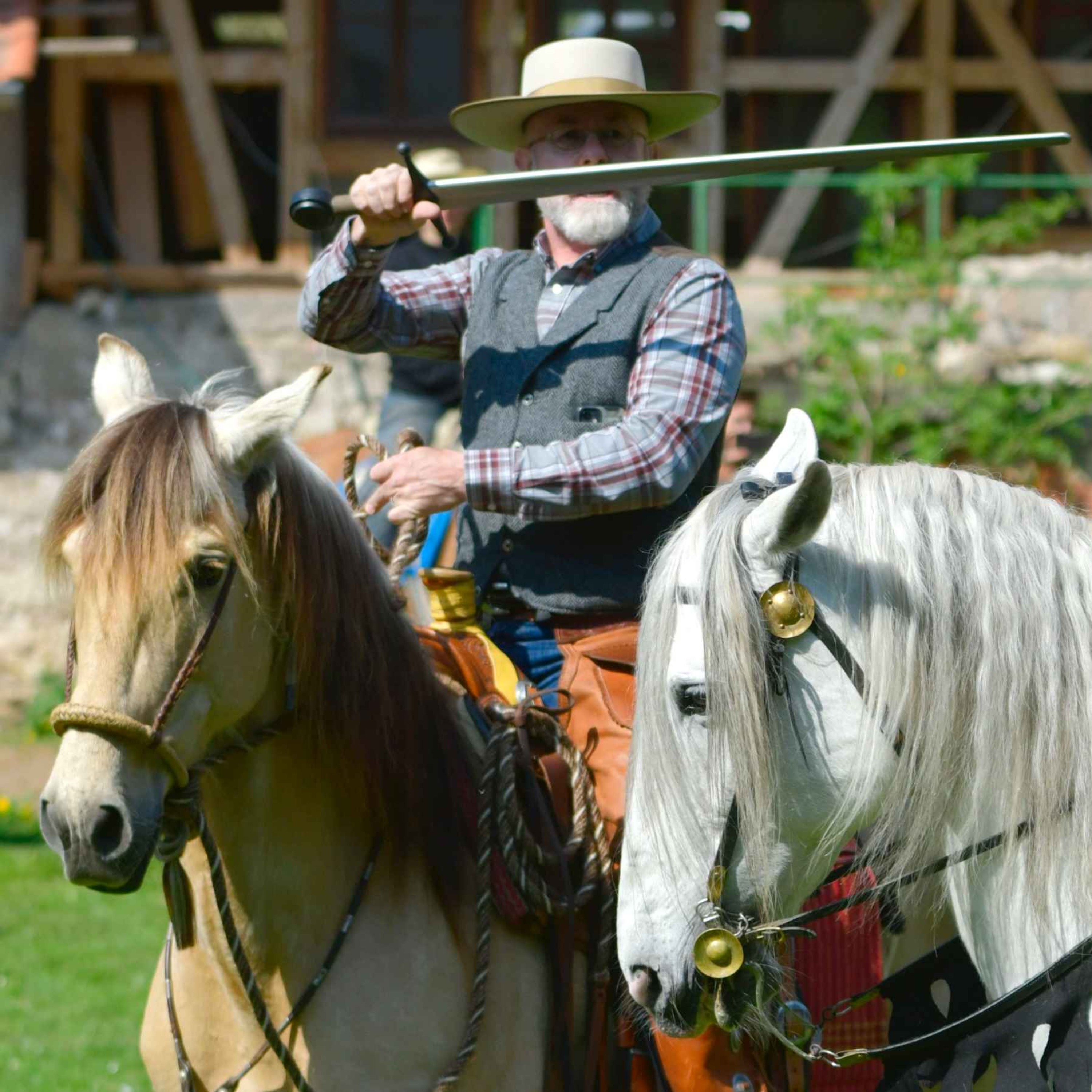 141 Meet Jeff Sanders II Hestenes klan Acast