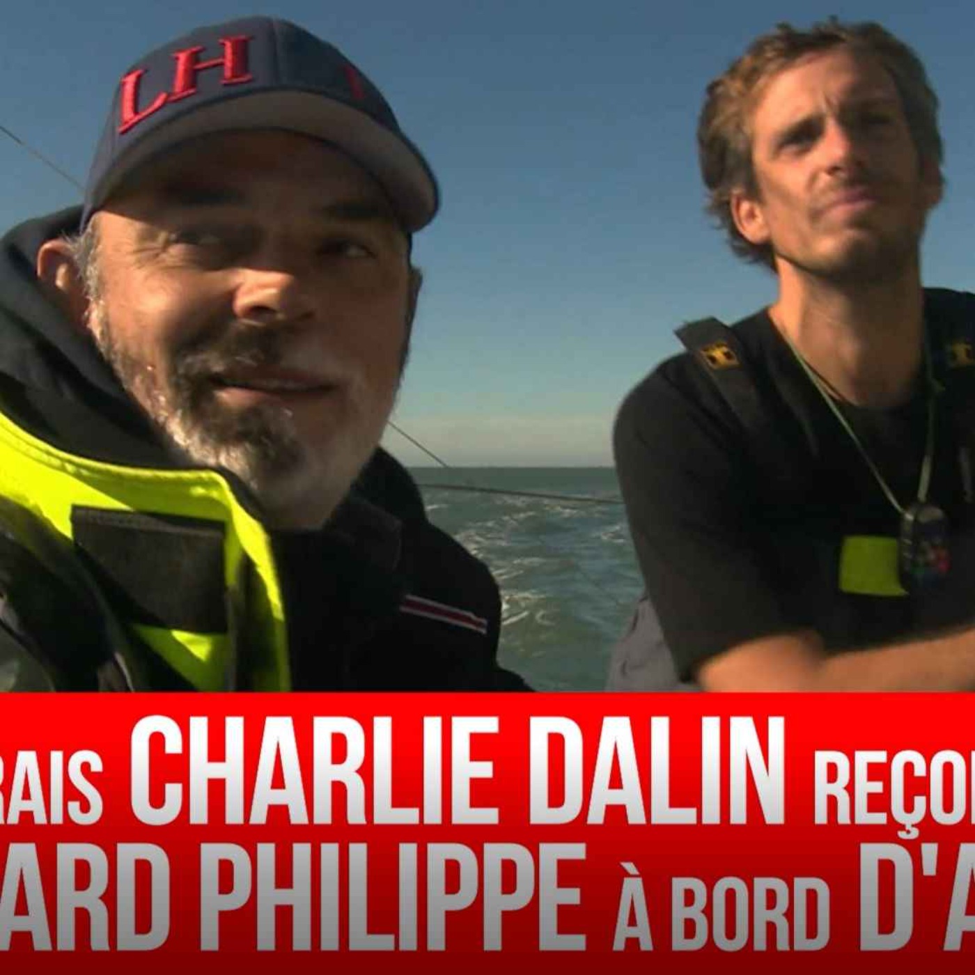 Transat Jacques Vabre 2021 - Le Havrais Charlie Dalin  accueille Edouard Philippe à bord d'Apivia