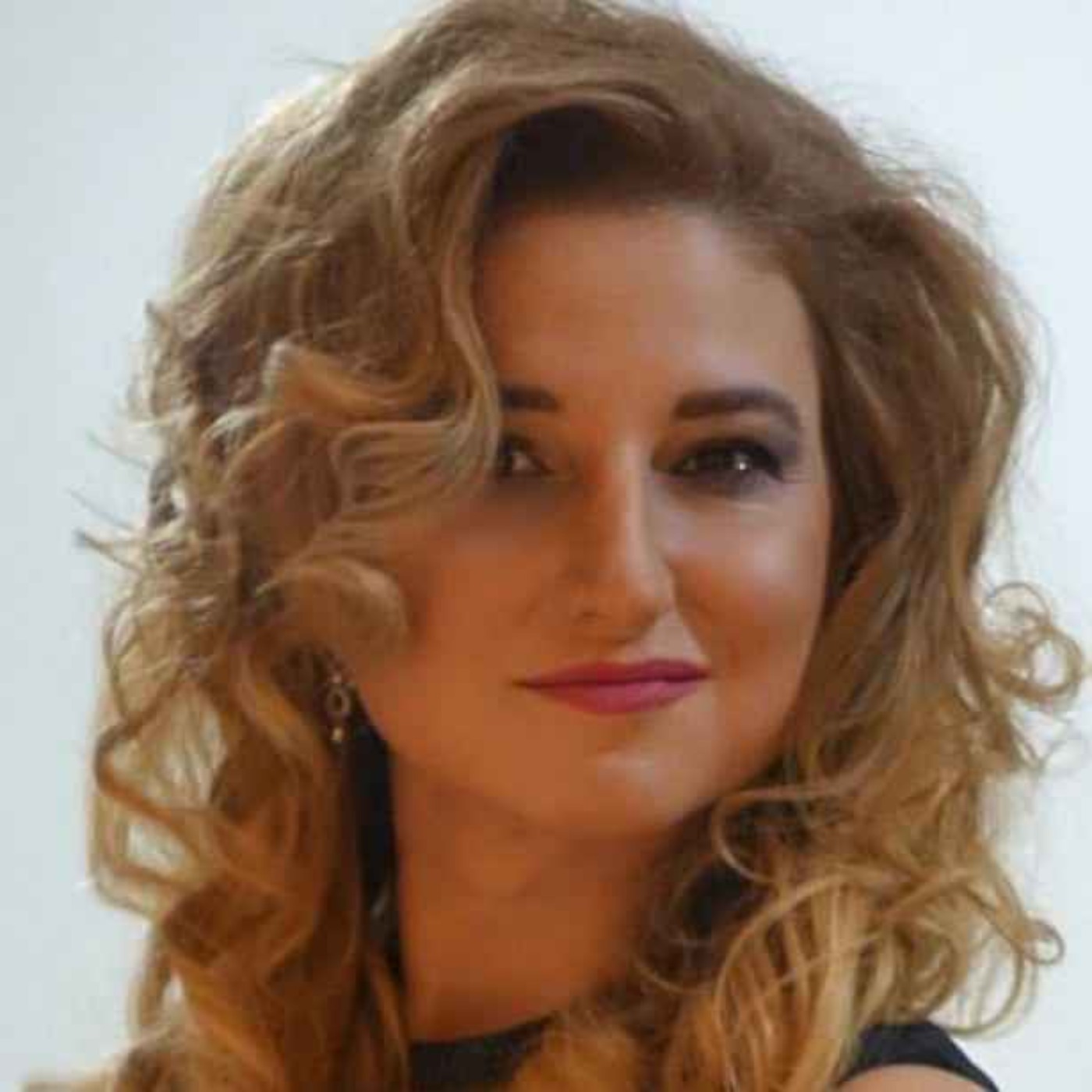 Dr. Ani Atanasova
