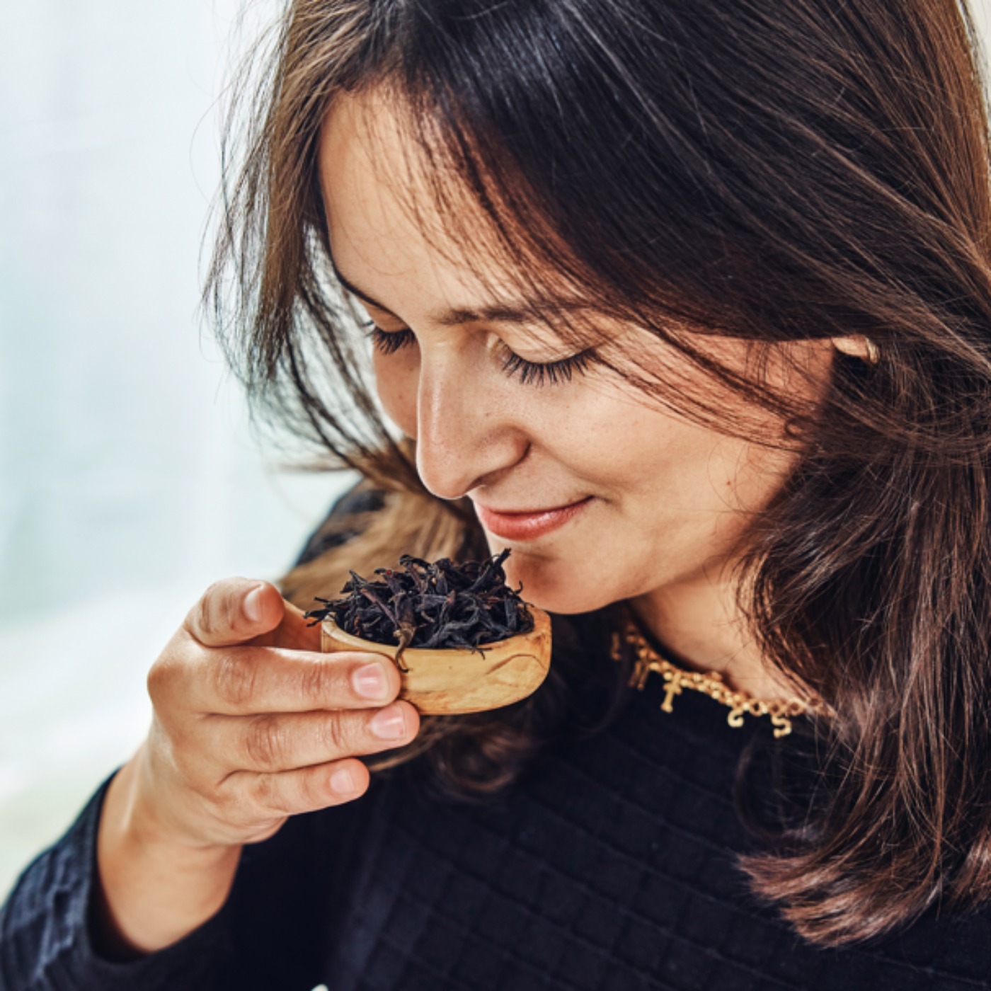 Elena, Master Tea Sommelière