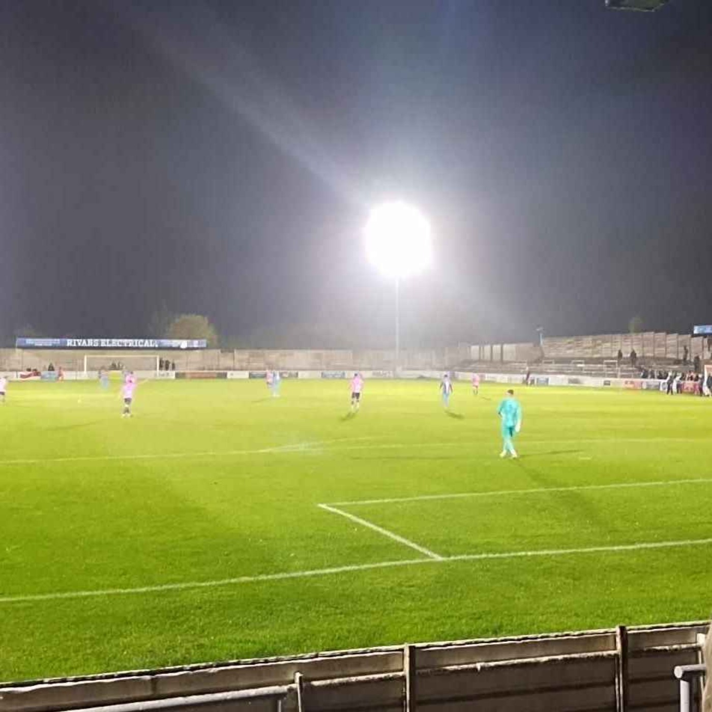 Foot In The Opposition Camp - Chesham United (A)