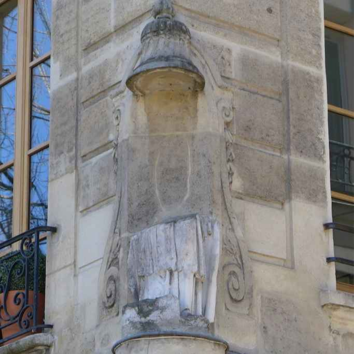 Paname: The Secret History of Paris