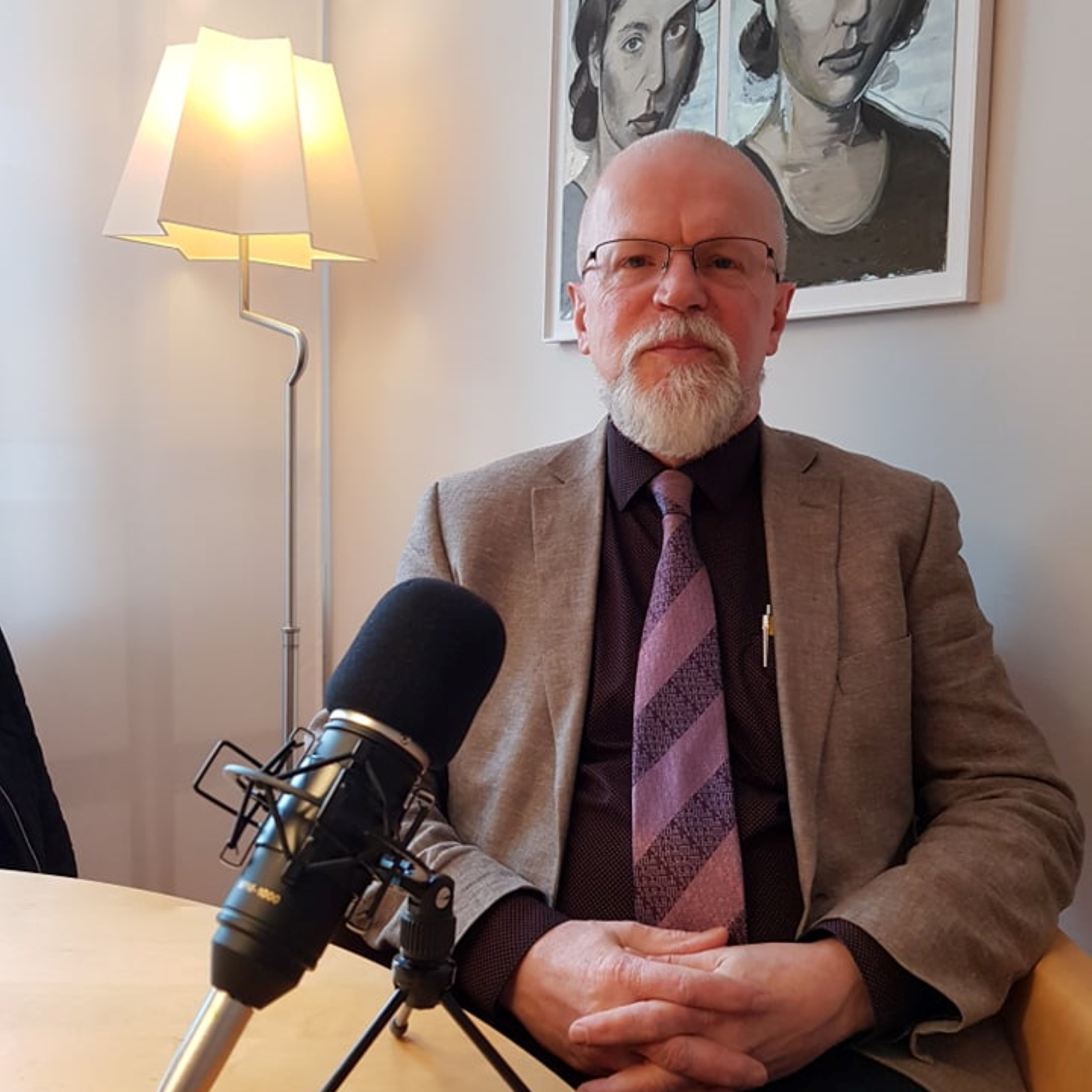 Vi träffar Lars-Erik som är lagman på Falu tingsrätt. episode artwork