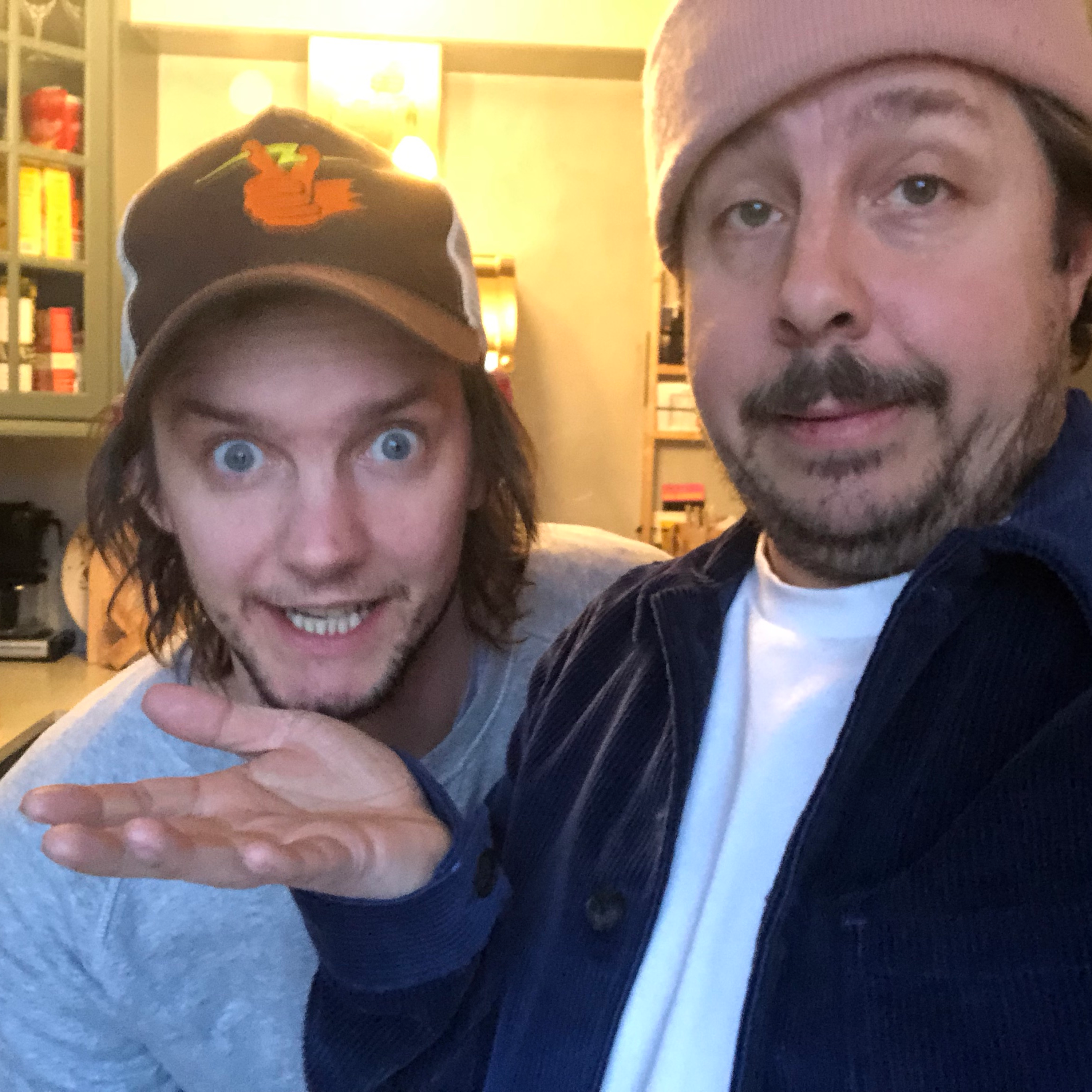 Macka 83: We like pizza in the morning thumbnail
