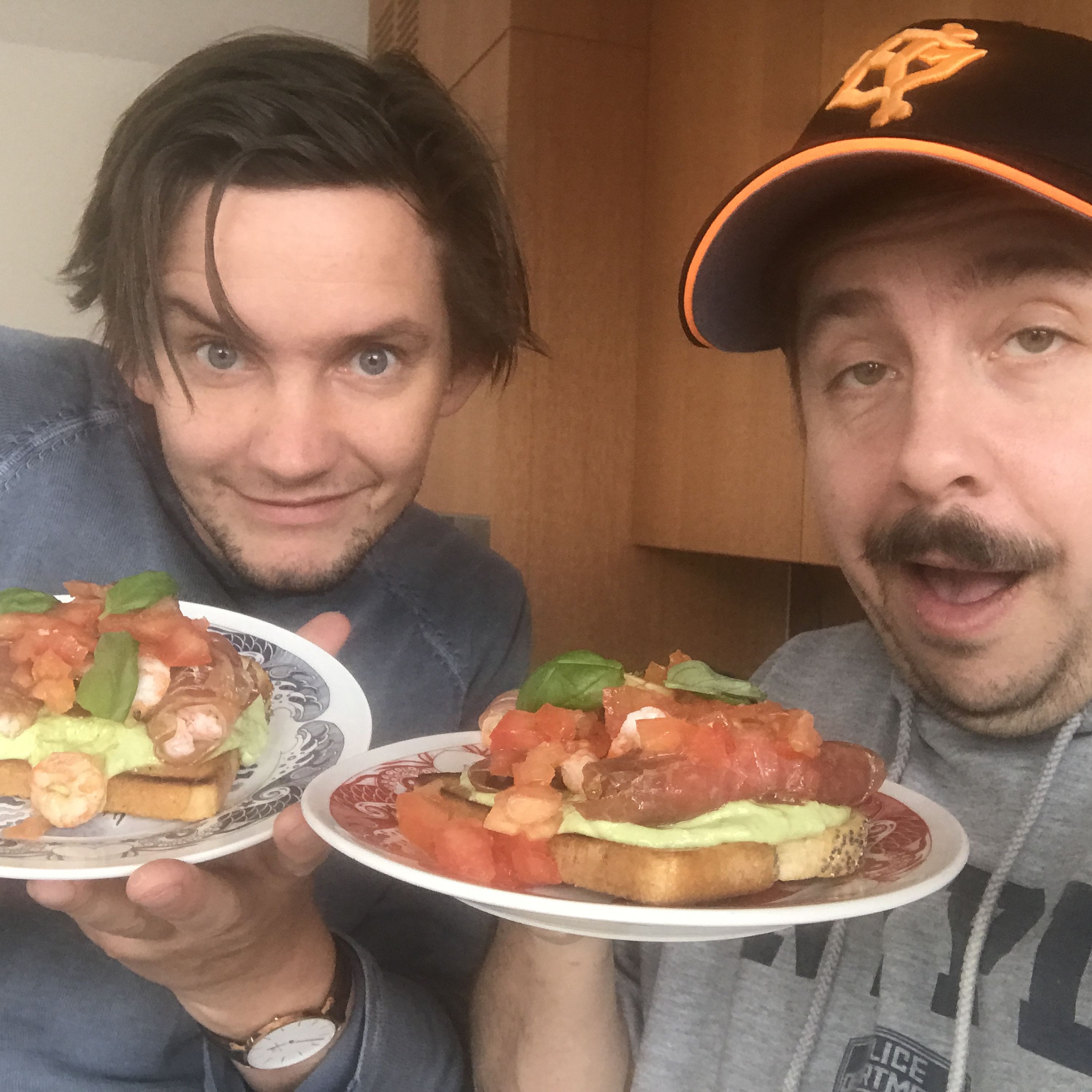 Macka 15: Parmaskinka med räkor och Lasses avokadoröra episode artwork