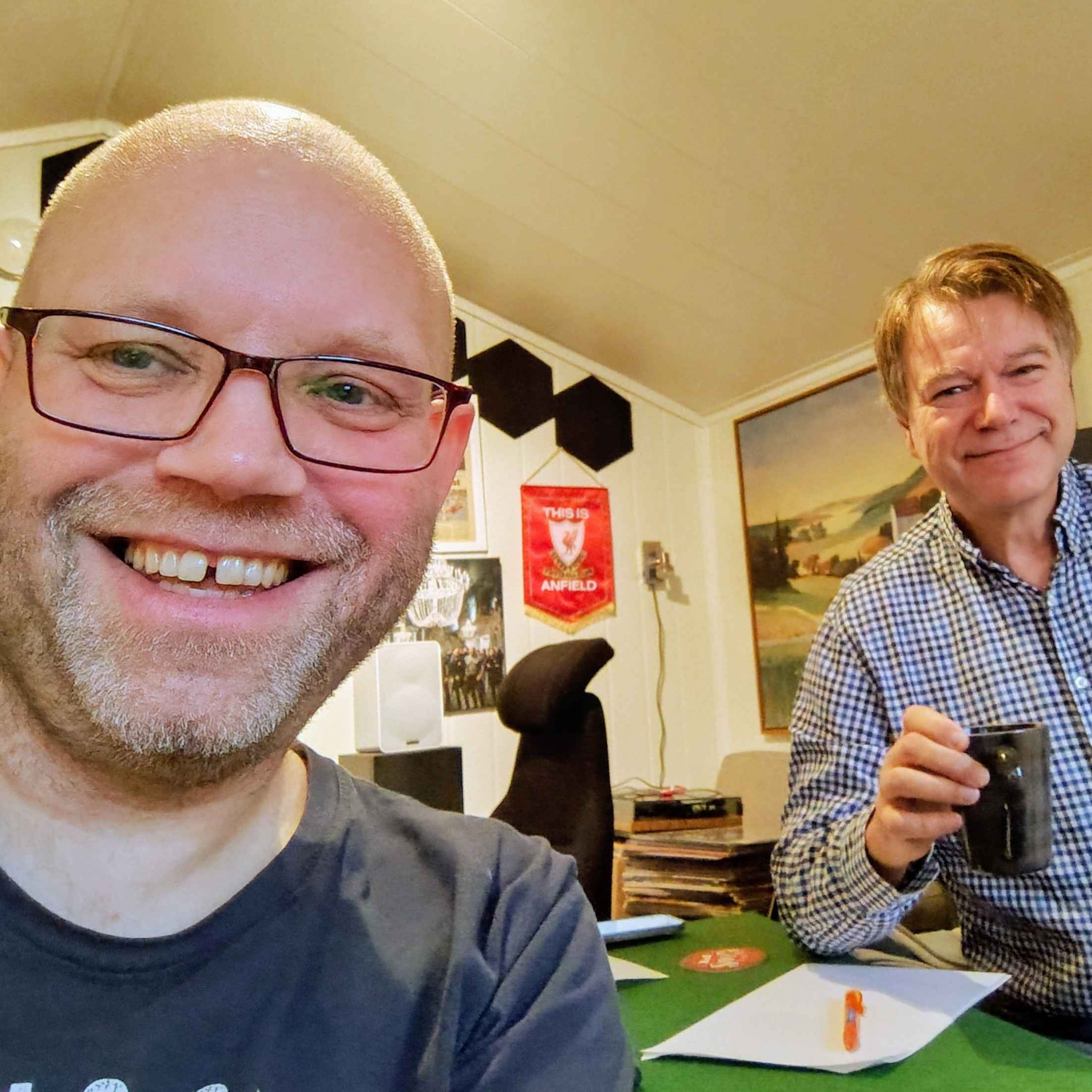 #519 Politisk kaffeslabberas med Ole og Klaus