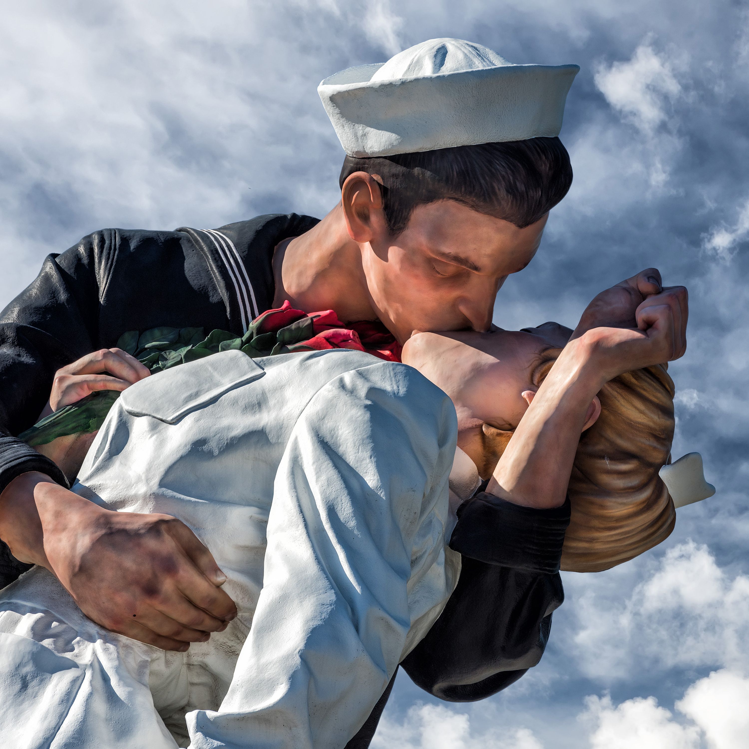 Love during the war episode artwork