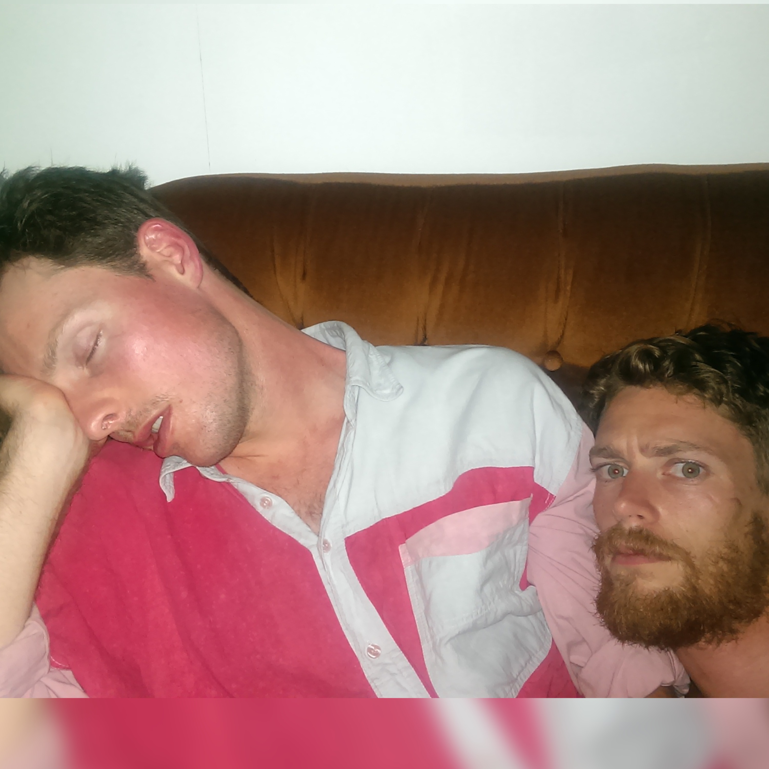 REPLAY: S02E49 - Specters