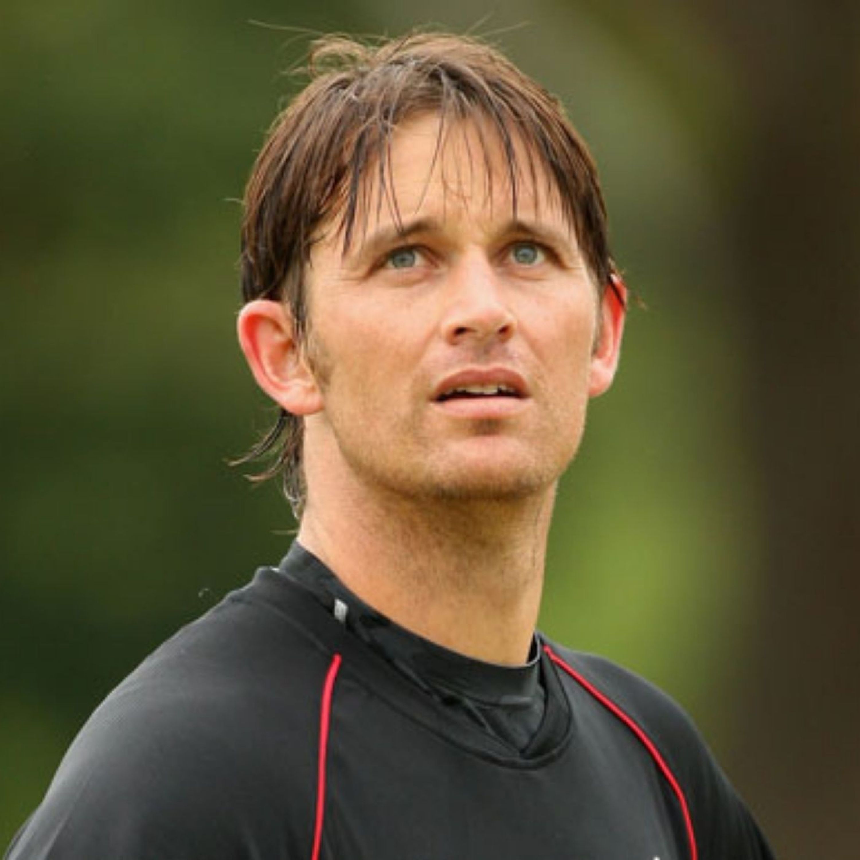 Shane Bond on bowling fast, bouncing back and coaching the best