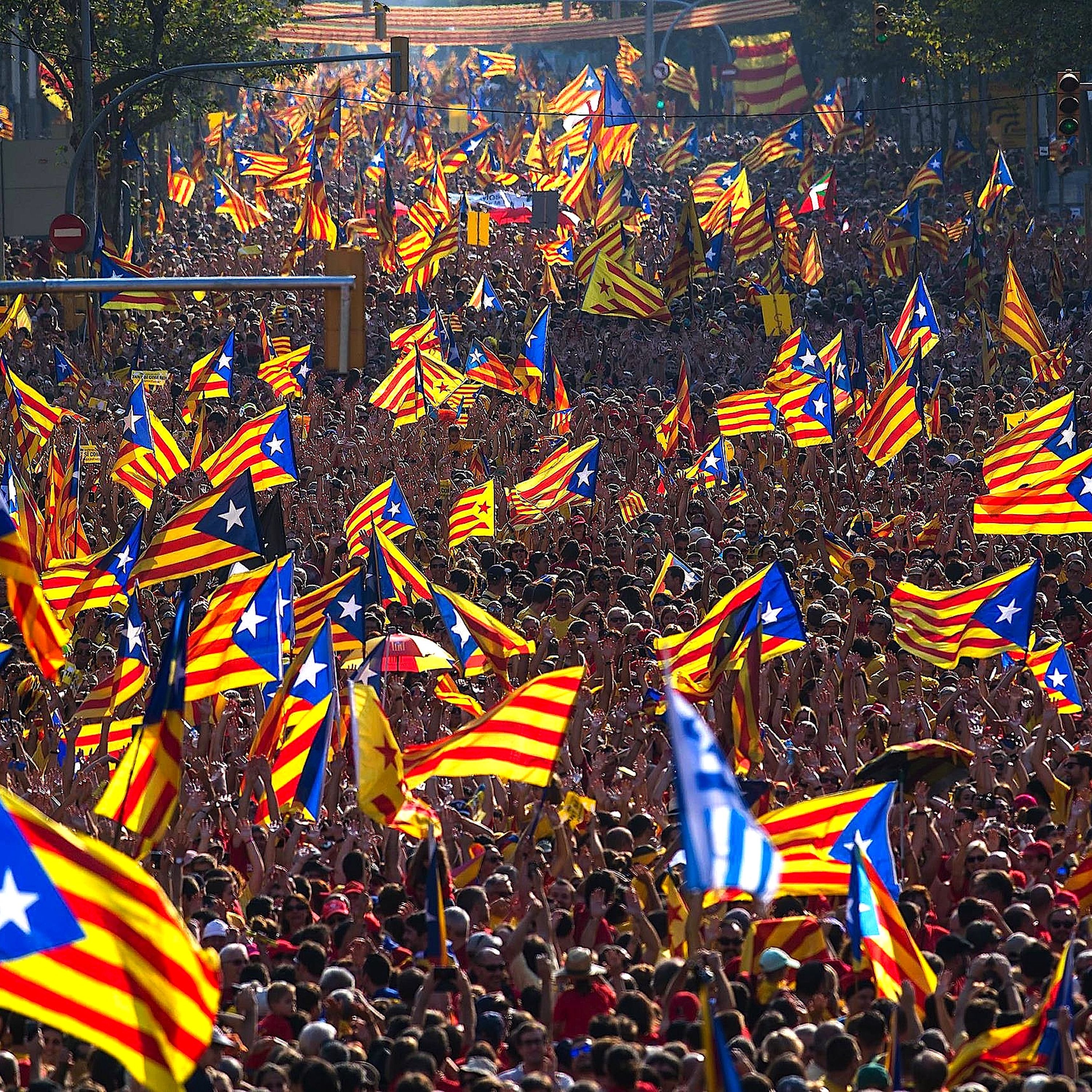 Ep: 4-30 Catalonia vs. Spain with Tim Marshall and Dominique Stewart episode artwork