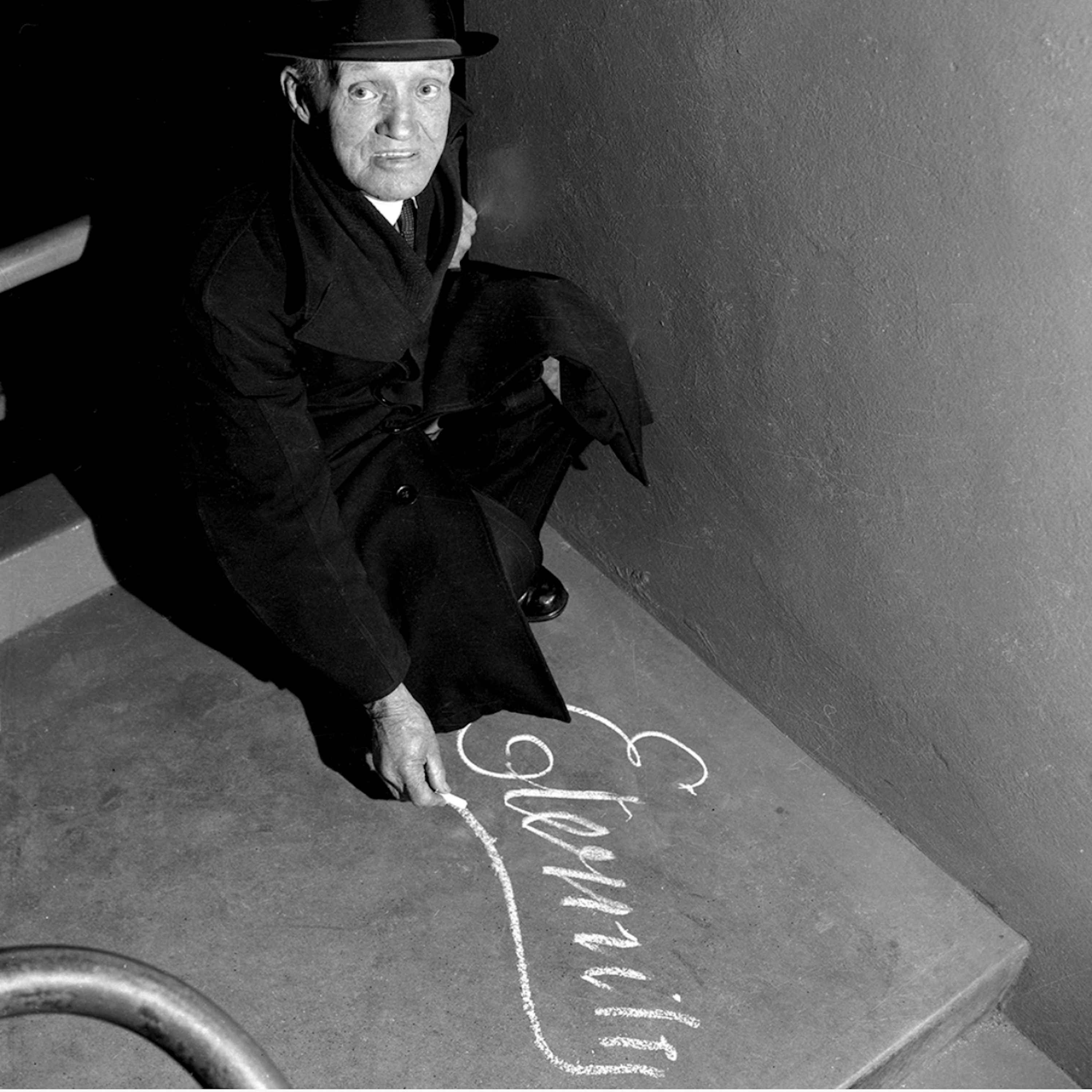 Short – The Mystery of Mr Eternity