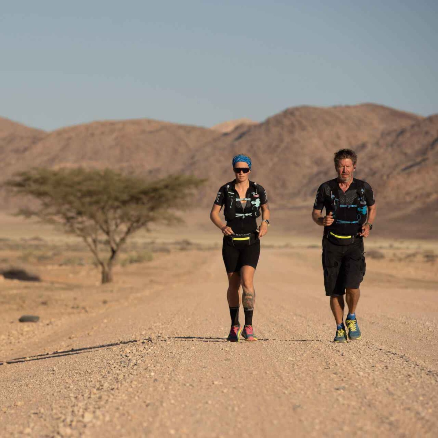 WW228: 1.000 km durch die Namib-Wüste – Wüstenlauf extrem mit Tanja Schönenborn und Rafael Fuchsgruber