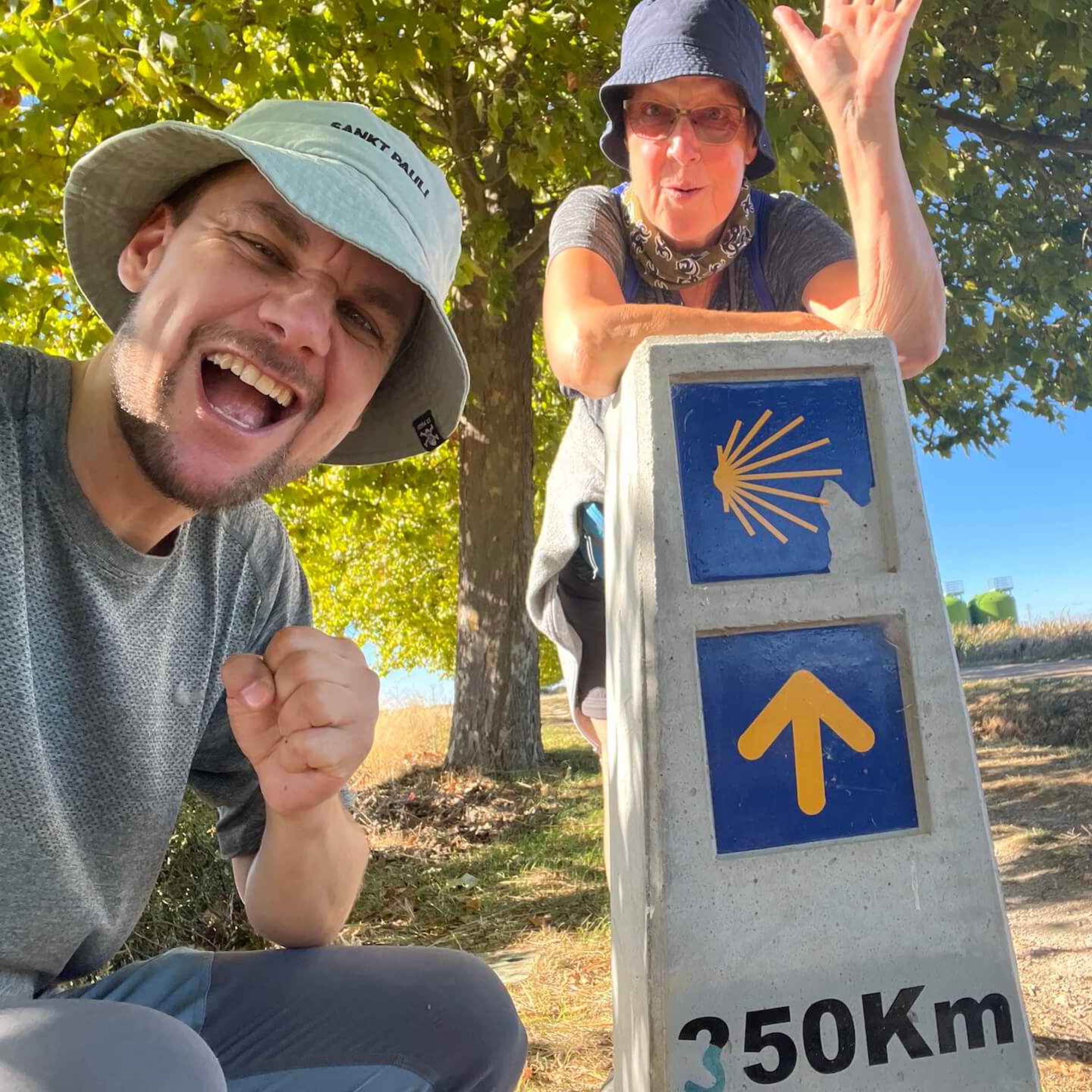 WW441: Der Jakobsweg, die Familie und der Mut zur Veränderung – Tobias Schlegl über das Pilgern mit seiner Mama