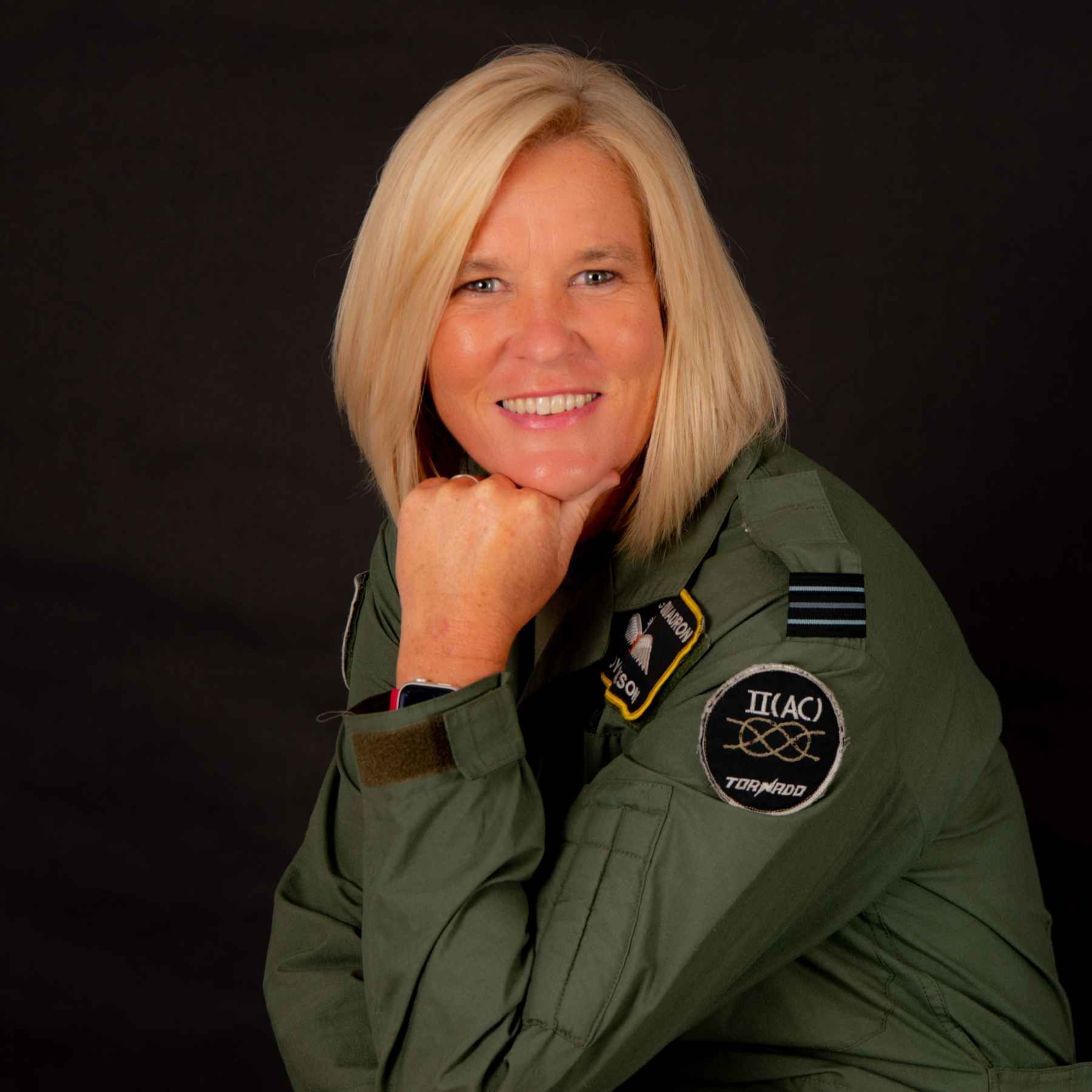 cover art for 259: Top Mum - planes and parenting with fighter pilot Mandy Hickson