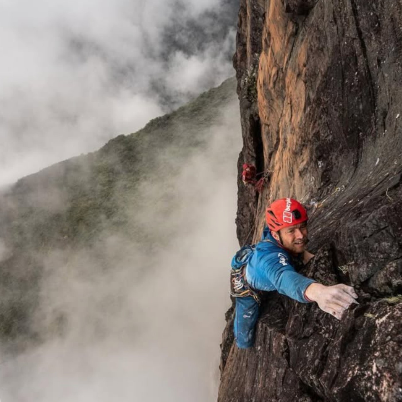 Episode 196: Leo Houlding, Life on the Line