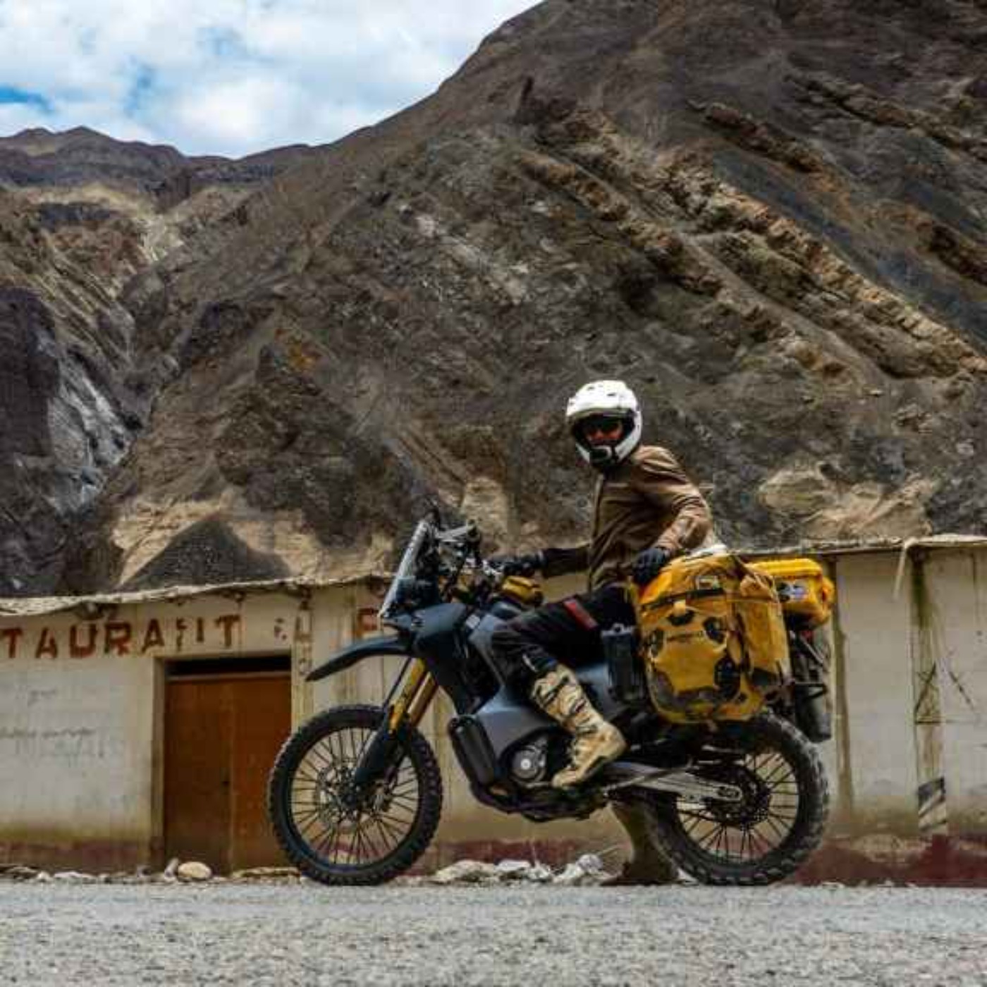 Episode 216: Charlie Reynolds, Pirate Stuff (Part Two)