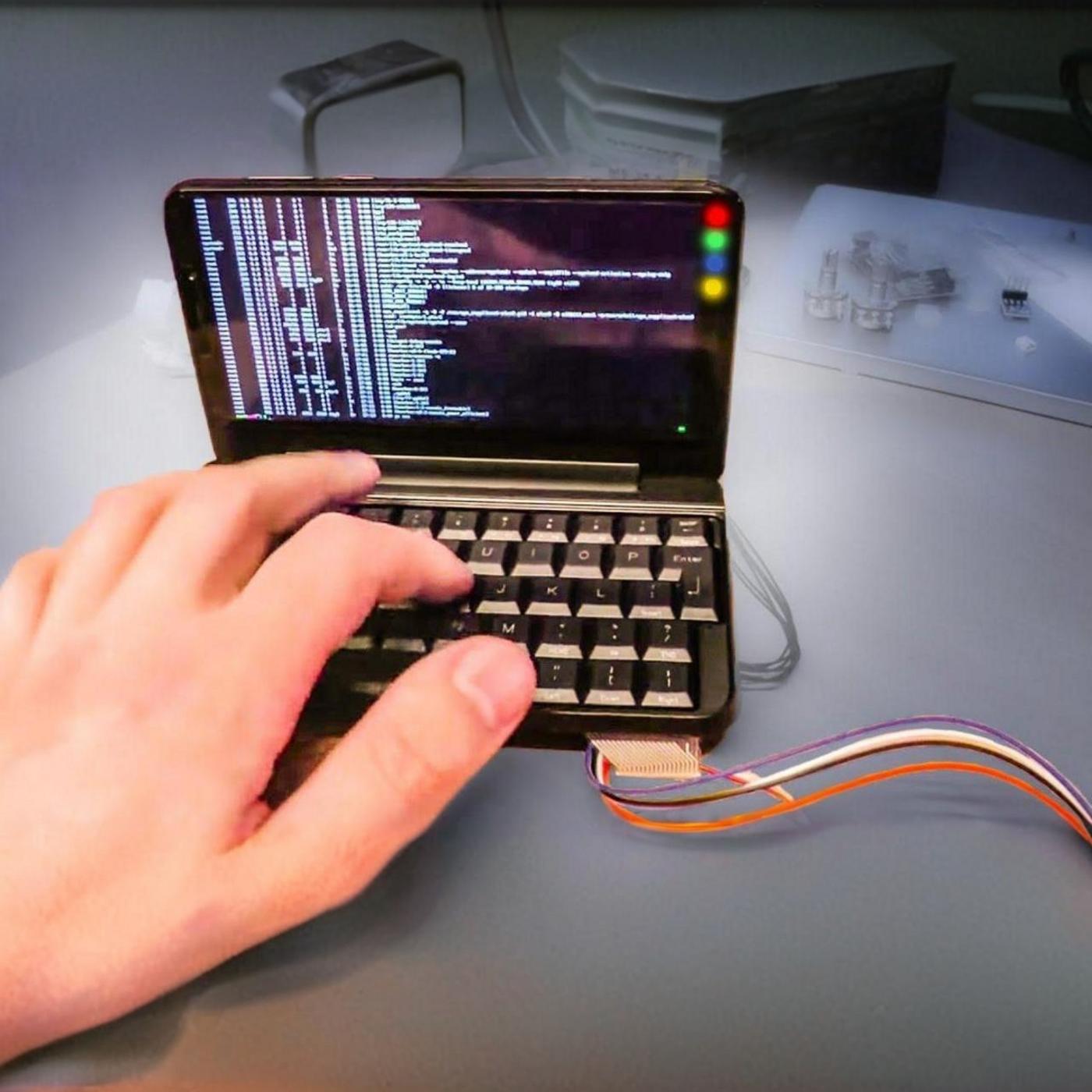 Ce téléphone est un véritable PC de hacking — chronique Michaël de Marliave