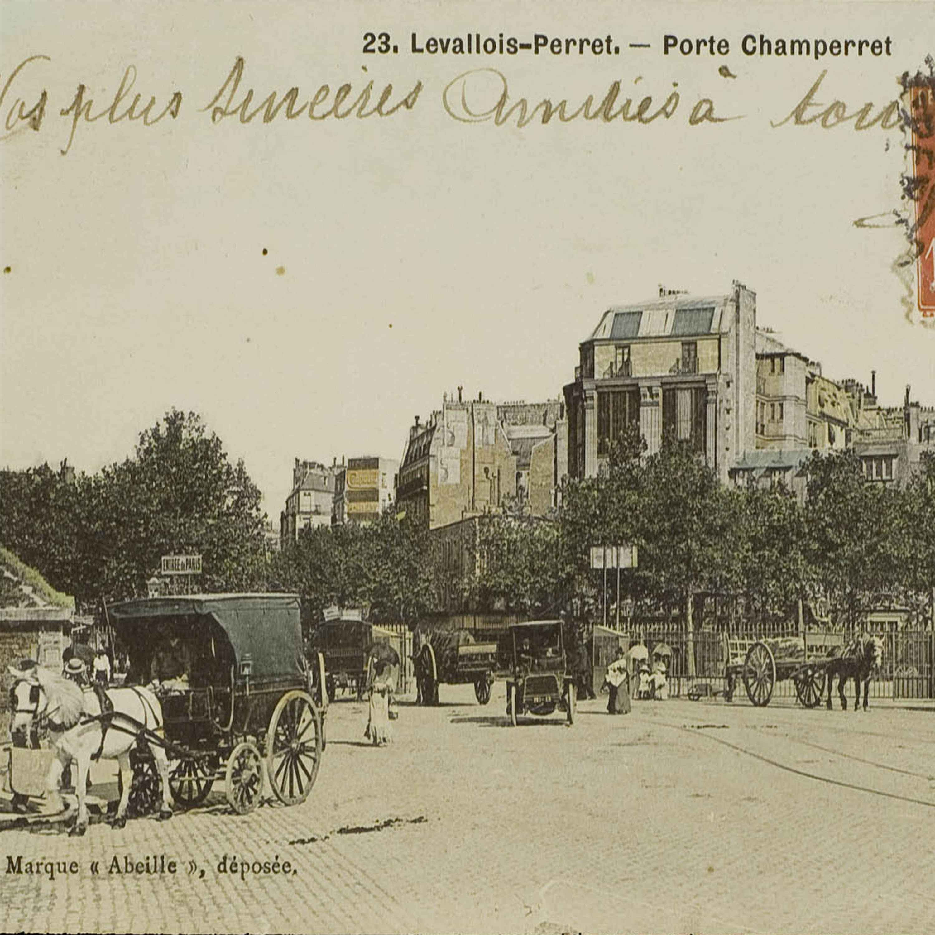 Une ville pleine de copains