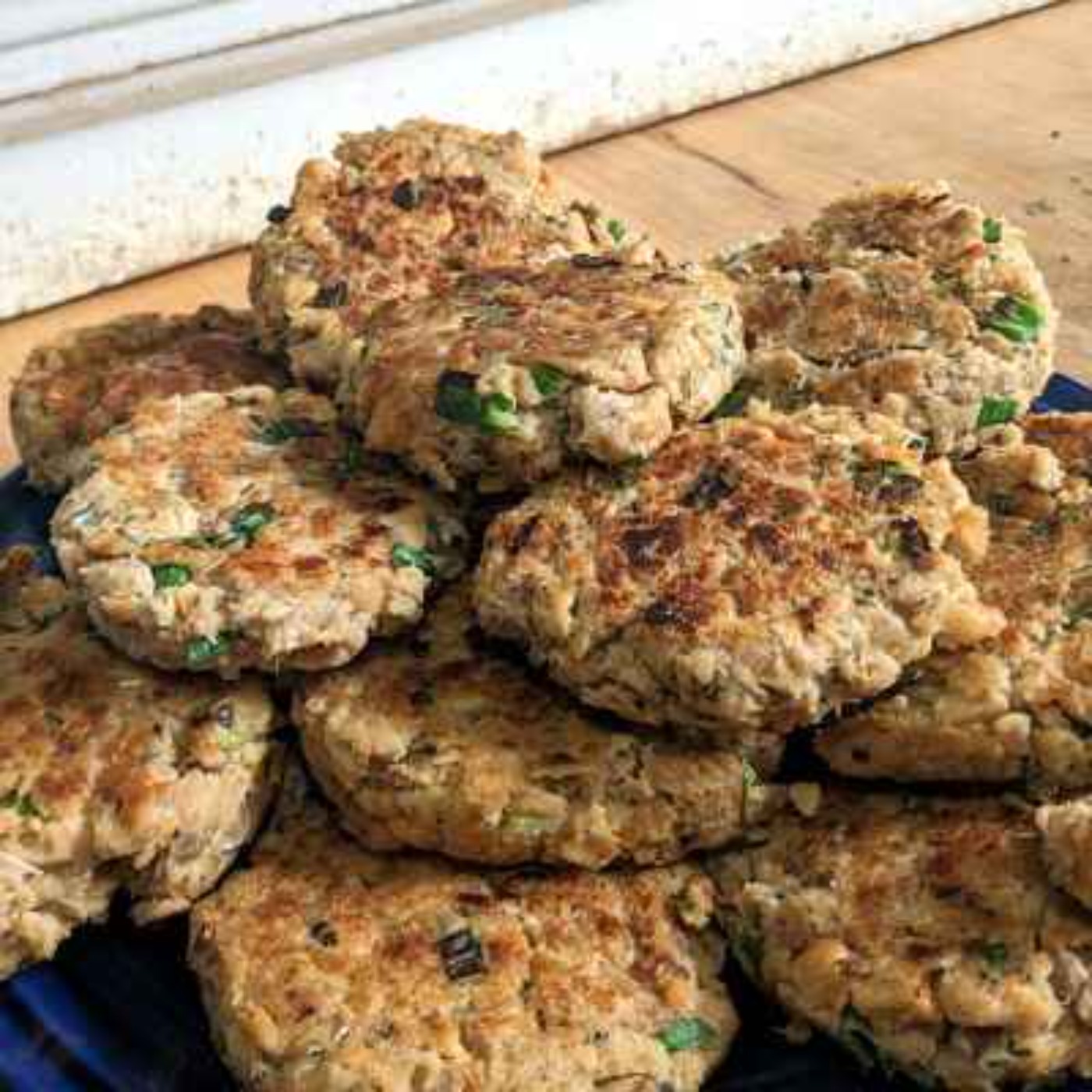 Salmon Patties with Guest Chefs Horatio & North : A Plateful of Fun! 