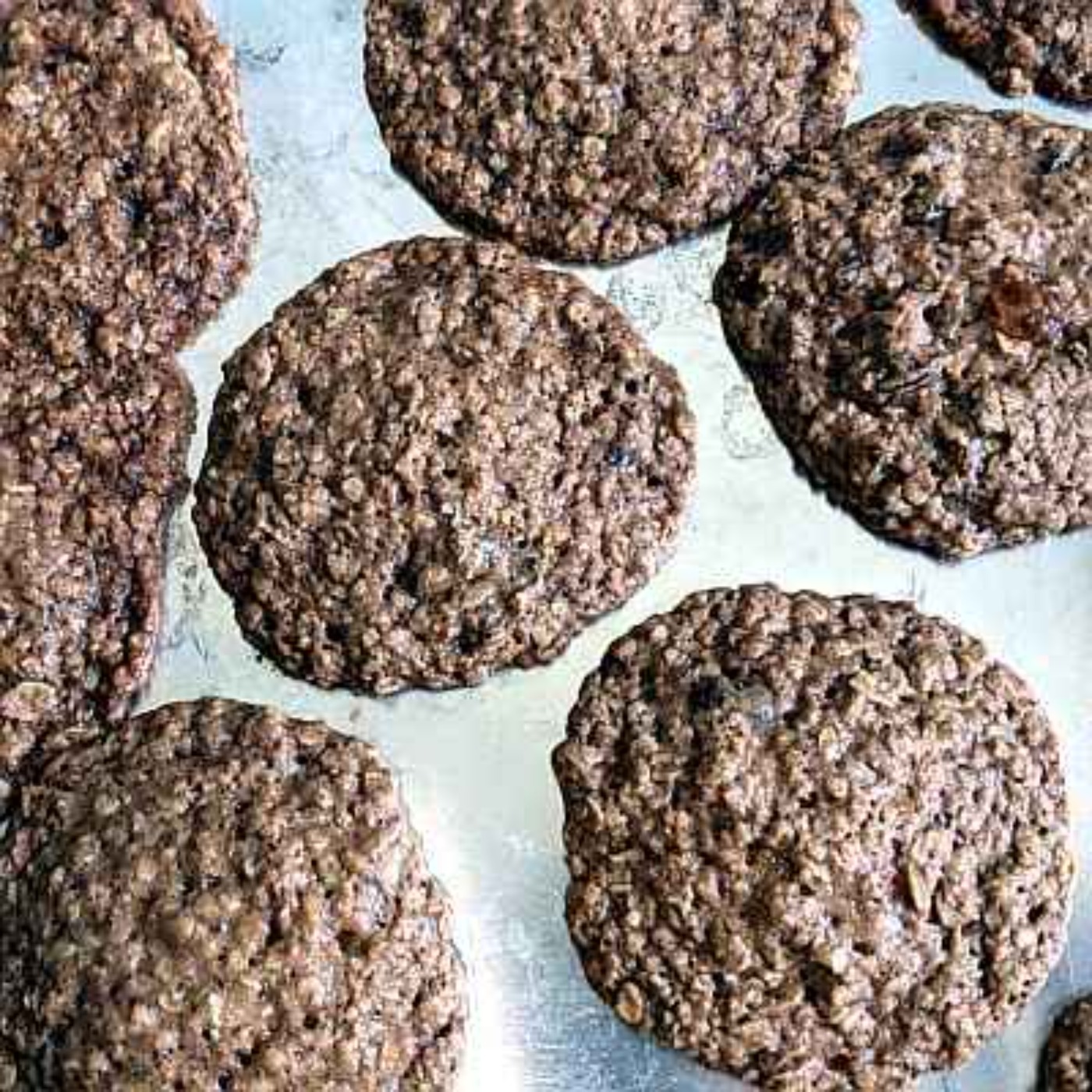 Chinese Five-Spice Oatmeal Raisin Cookies