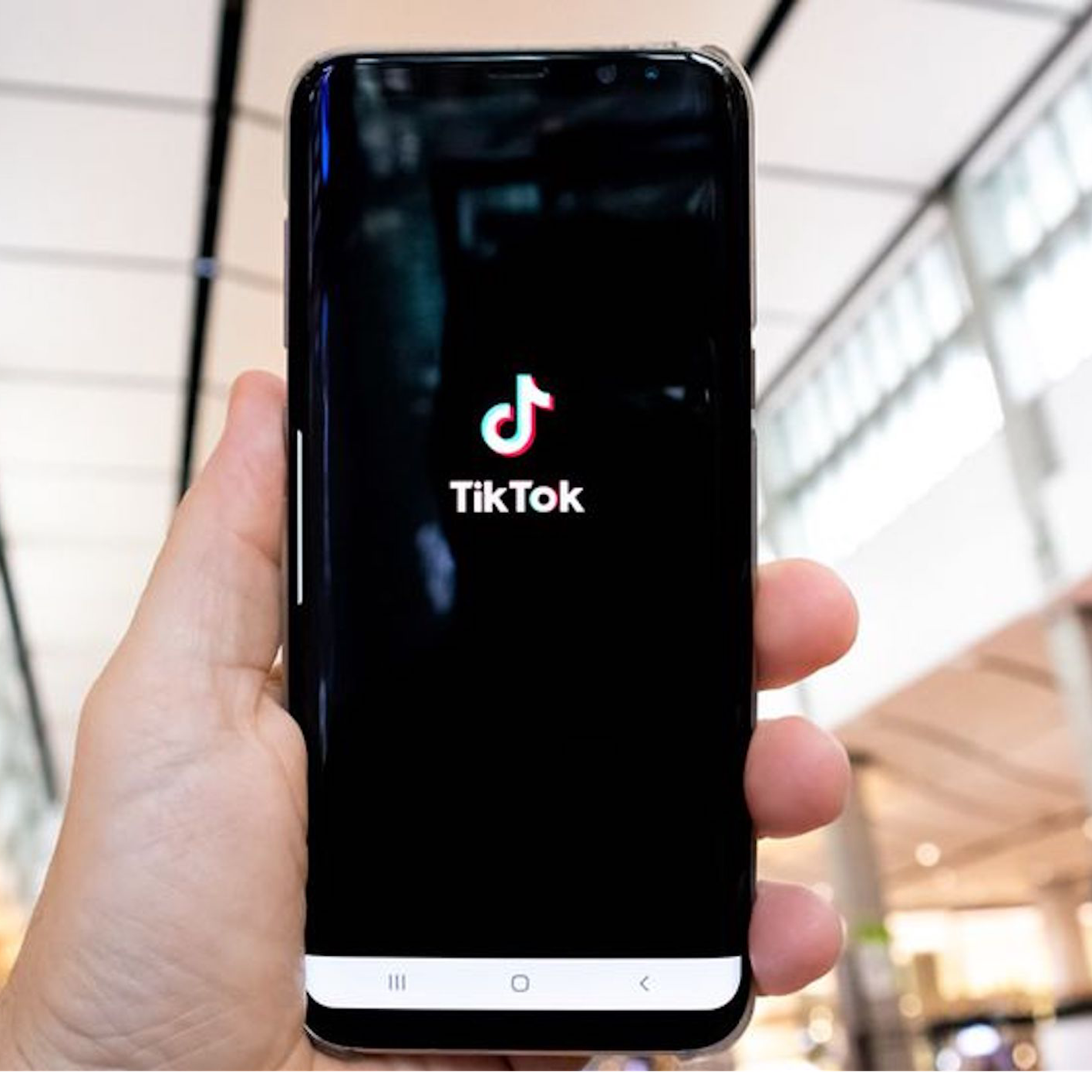 TikTok : une plainte européenne déposée par des association de consommateurs