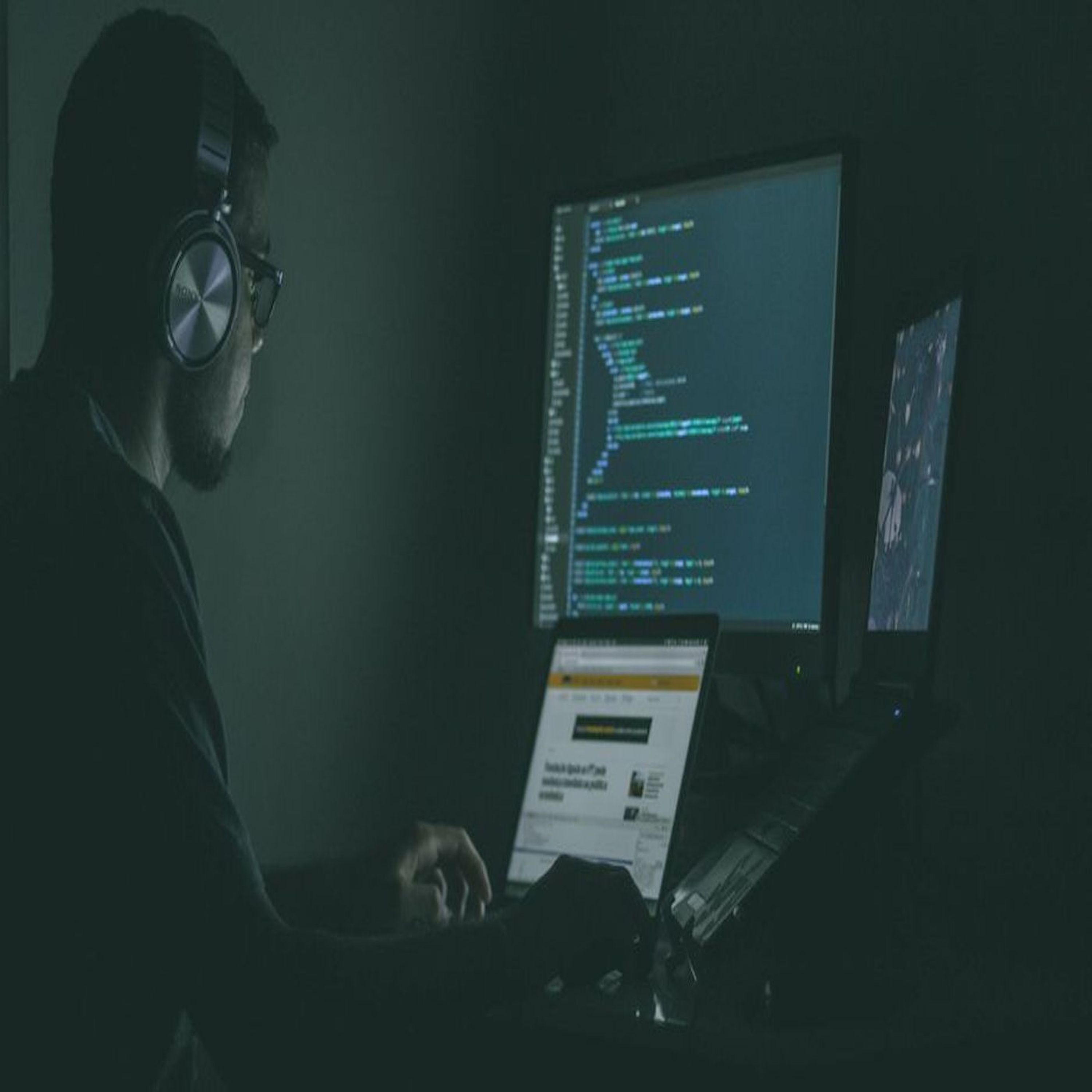 Plusieurs entreprises françaises visées par une cyberarnaque de type « fraude au président »