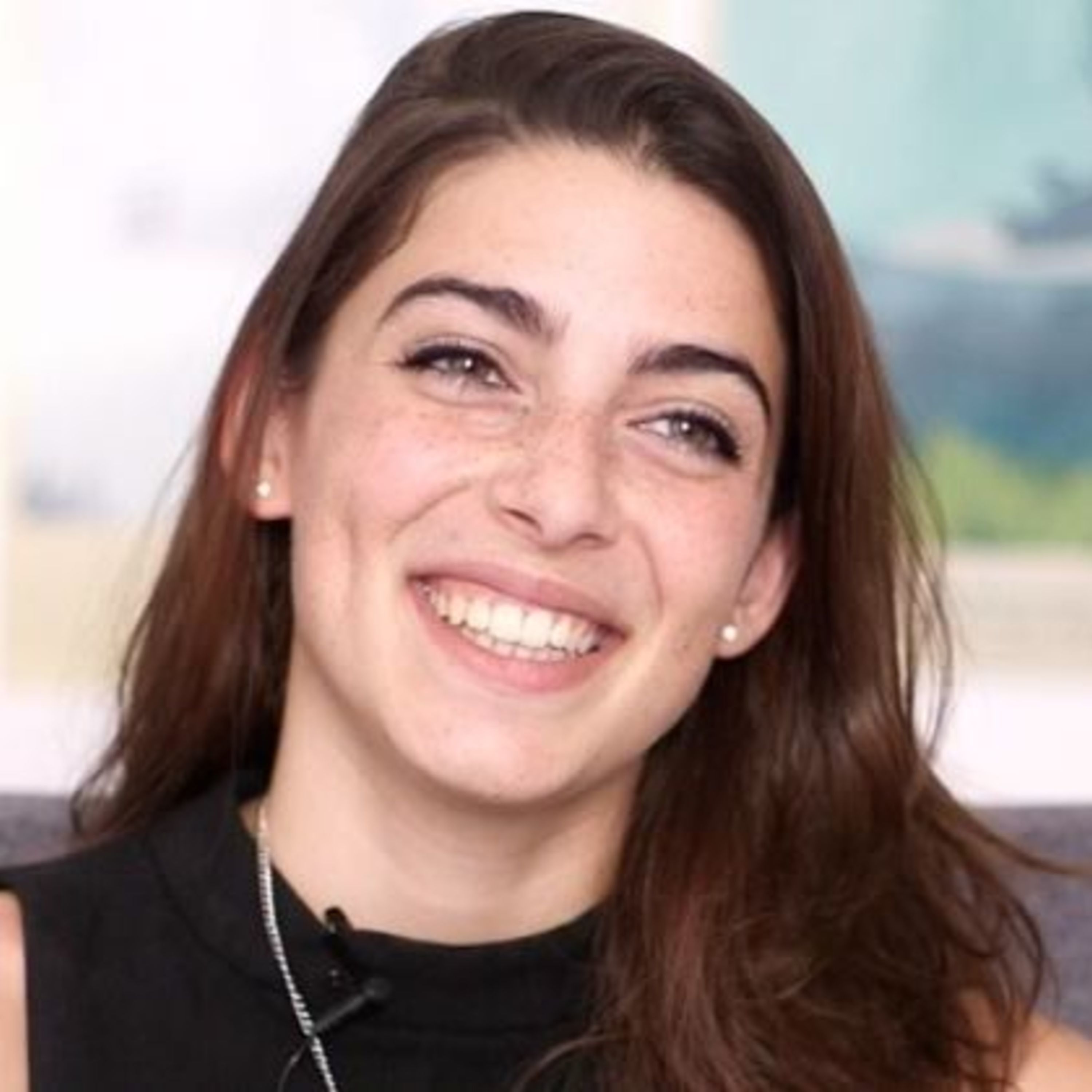 Léa Paci, 20 ans, et déjà un album dans les bacs