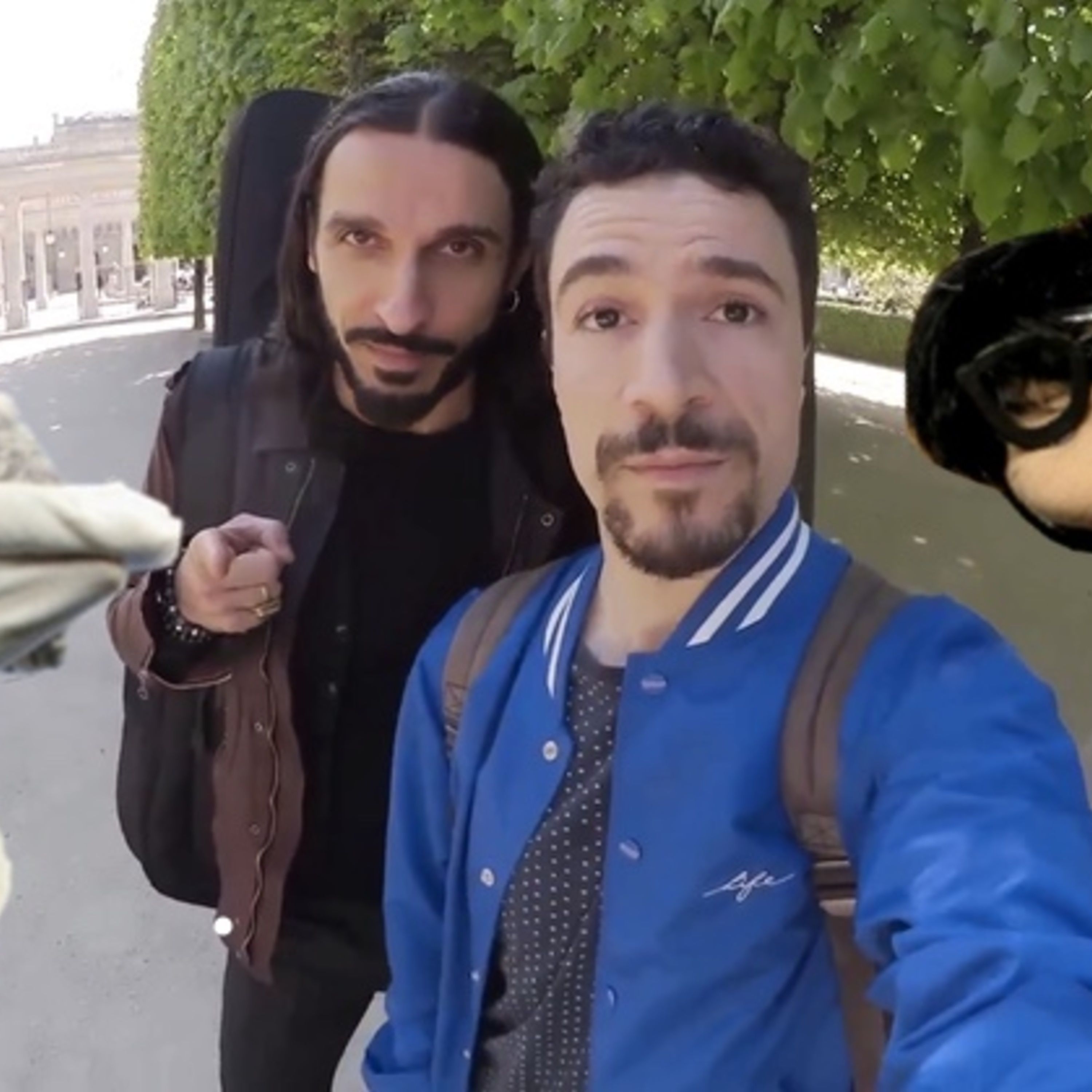 Dedo & Yacine - Le crowfunding de L'Histoire racontée par des chaussettes !