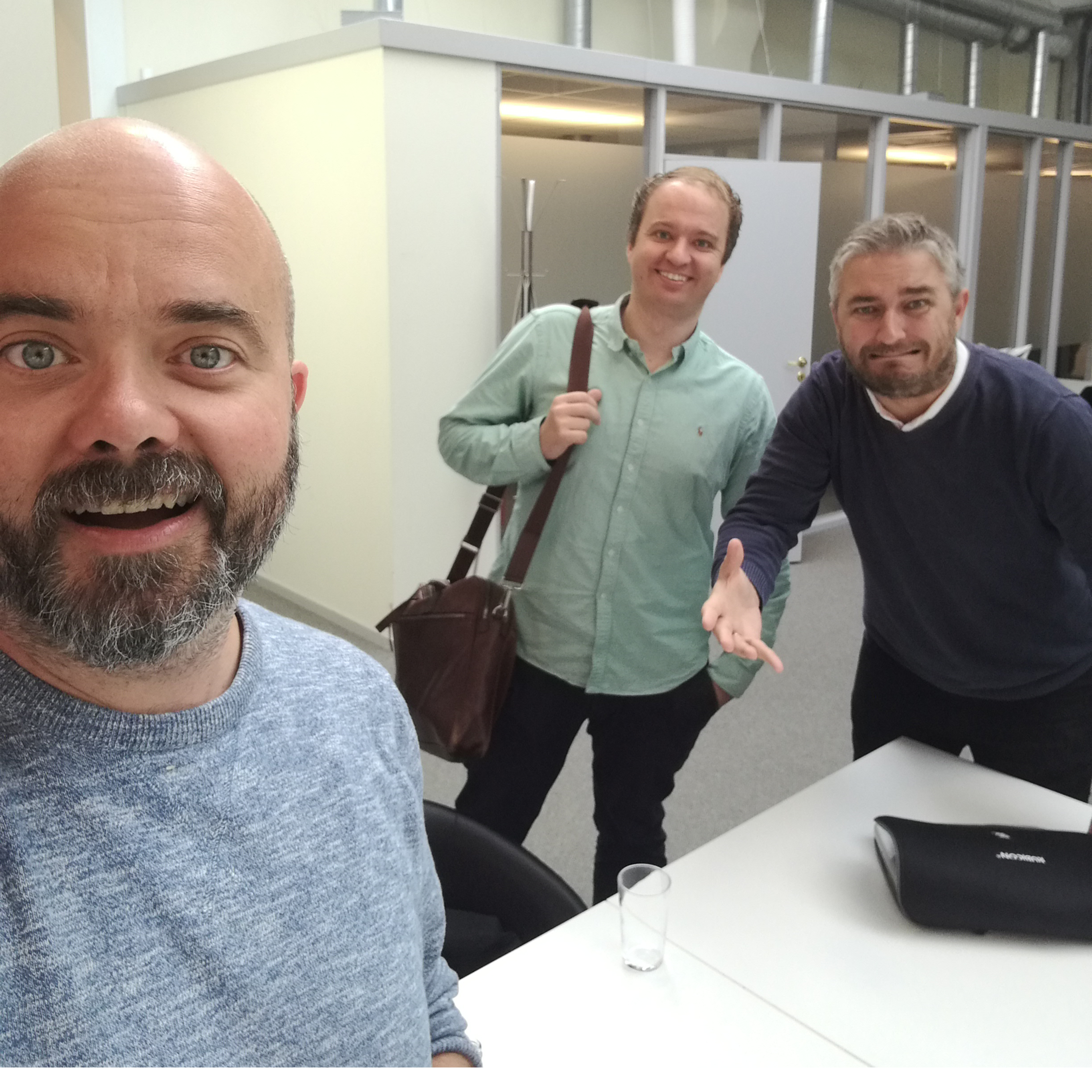 #123 Petter Bø Tosterud om Jo Tessem, Emmanuel Emenikes kone(r) og en trist historie fra Gabon