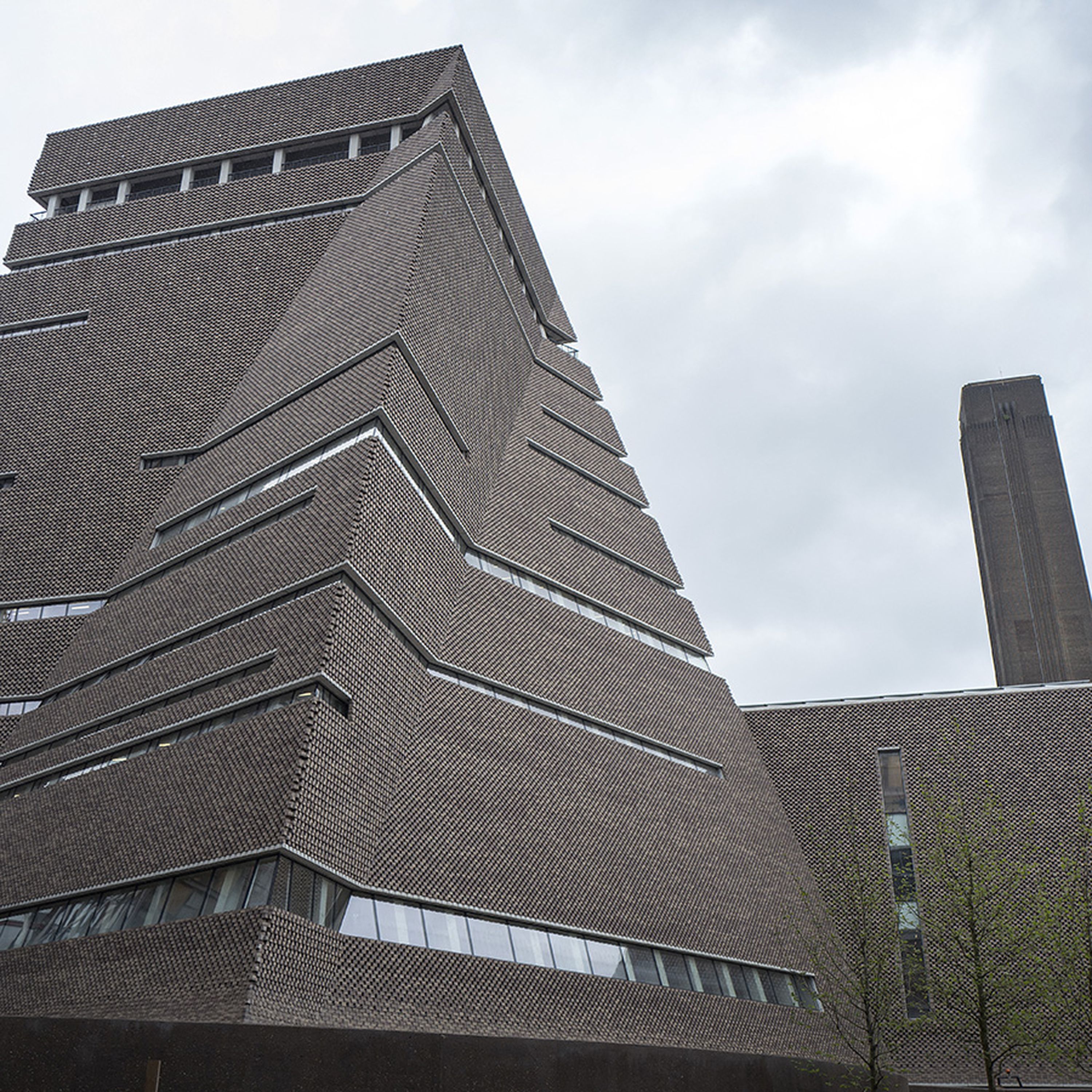 cover art for Transforming London's Tate Modern