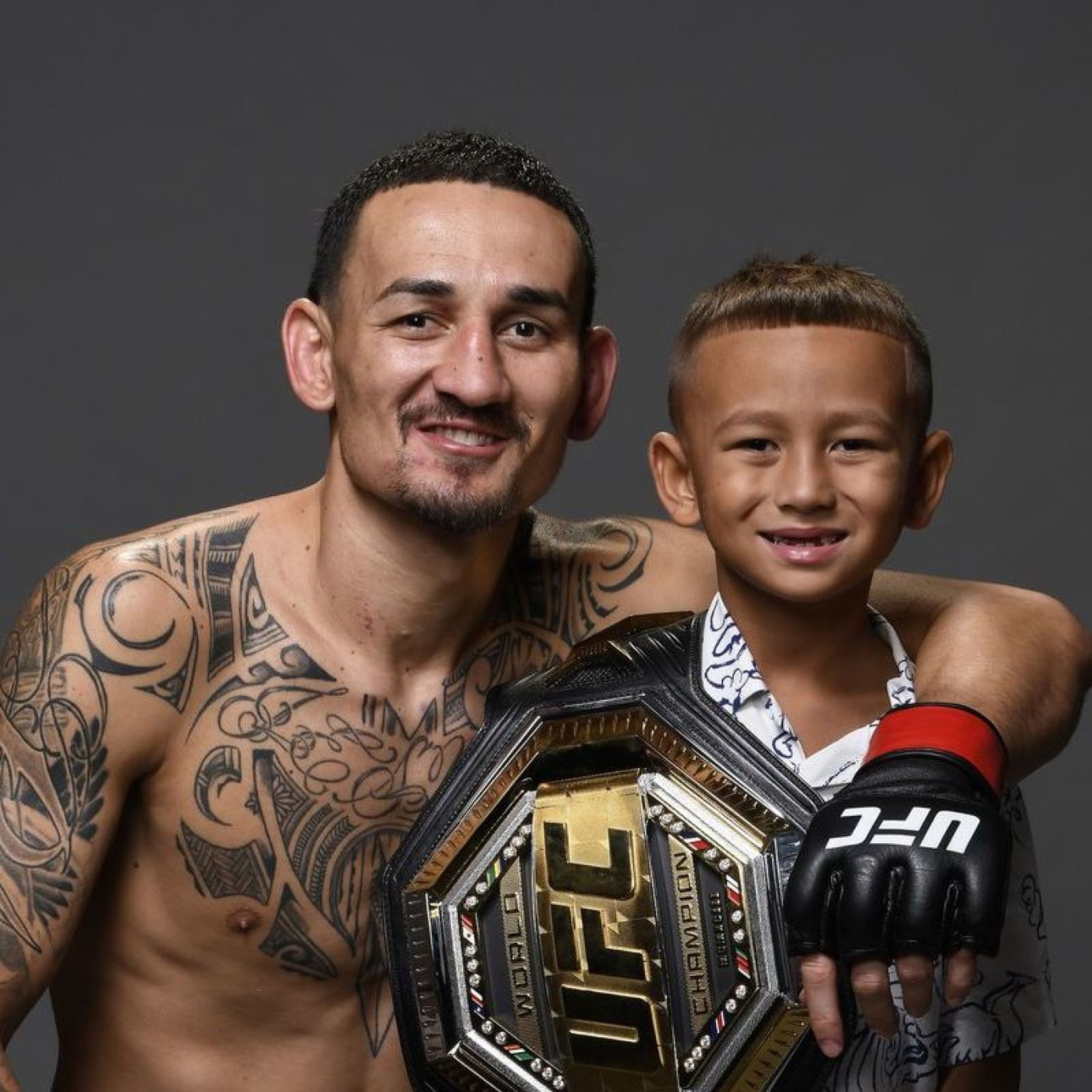 Holloway, Aldo, McGregor - qui est le plus grand featherweight de l'histoire ?