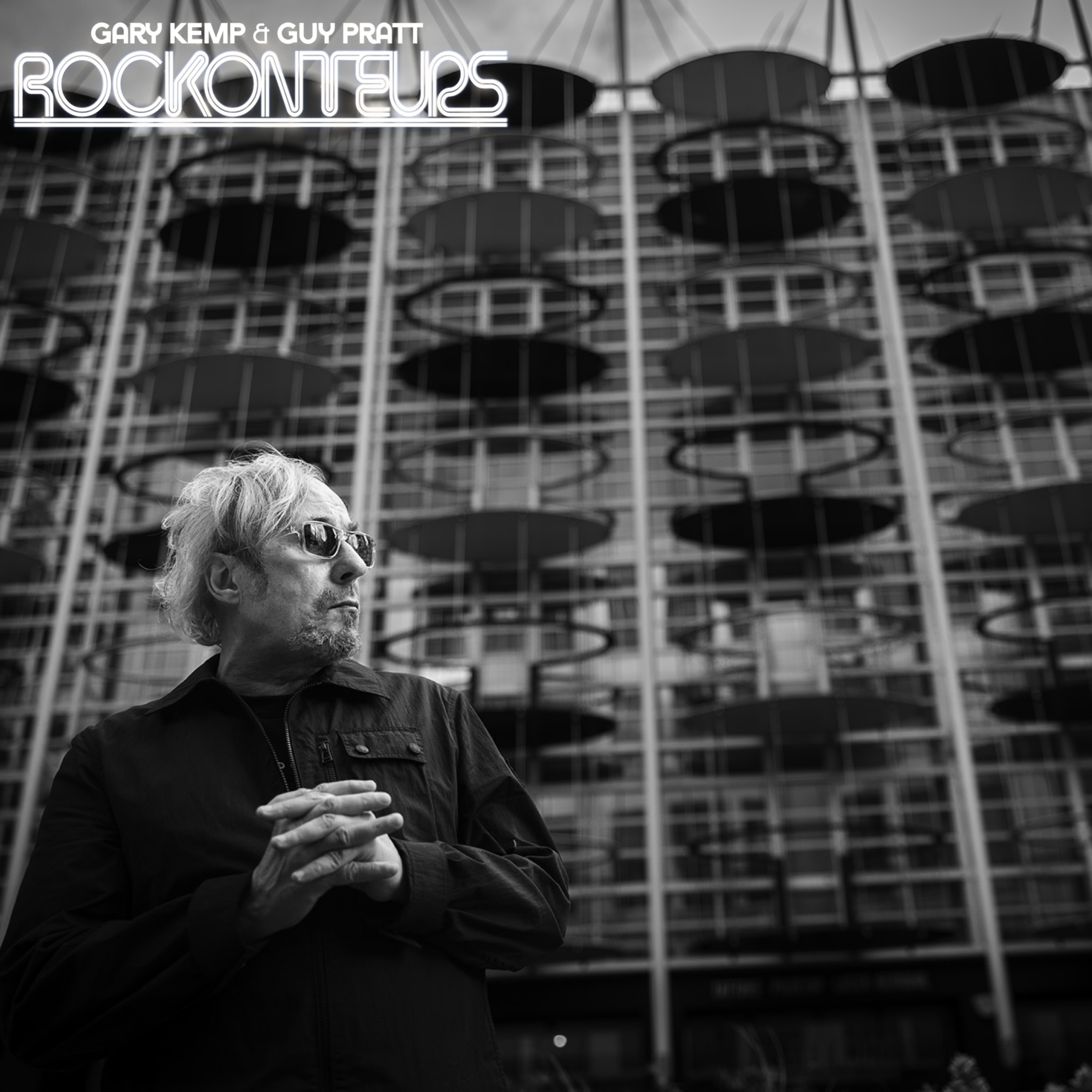 Richard Barbieri joins Gary Kemp and Guy Pratt on Rockonteurs