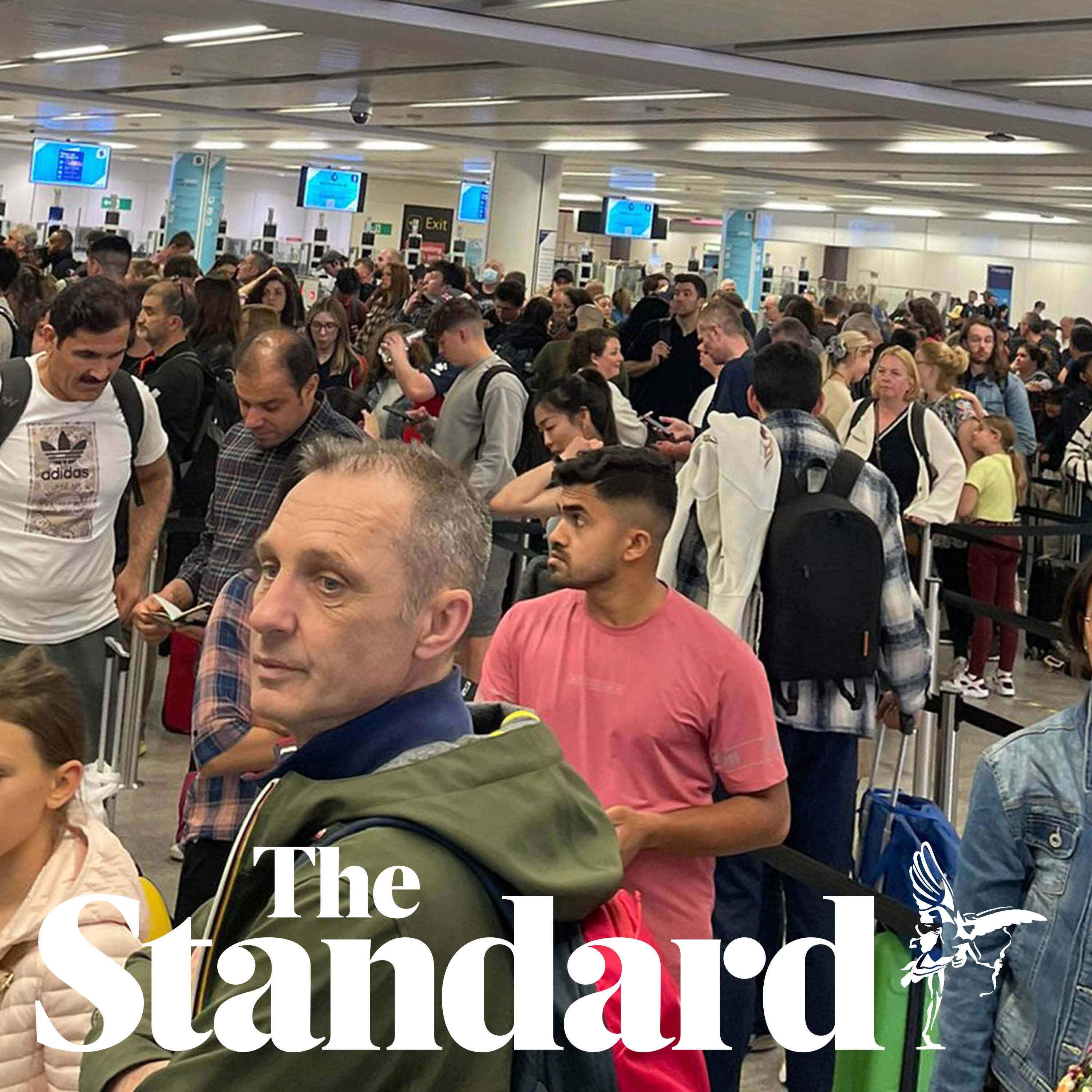 Airports e-gate travel chaos & dodging passport trouble