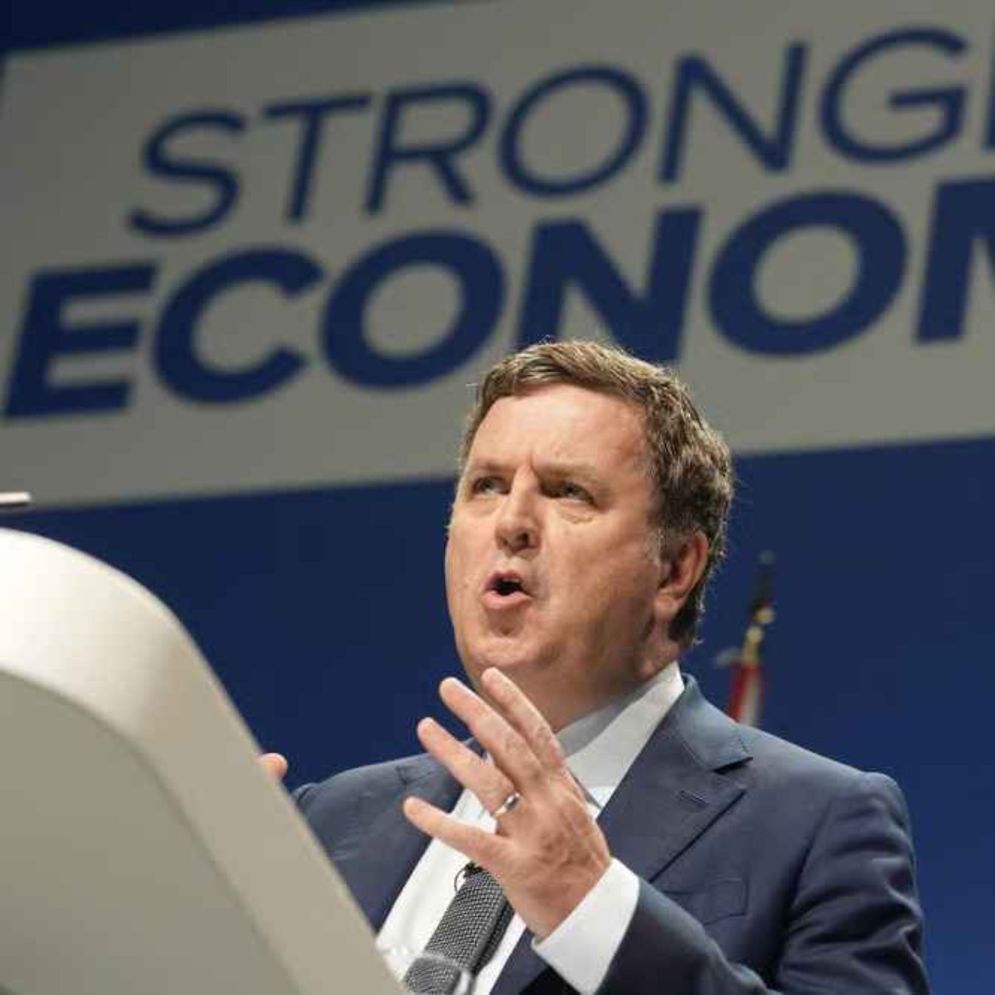 Tories need to ‘hold our nerve’ amid dire polls, says Mel Stride