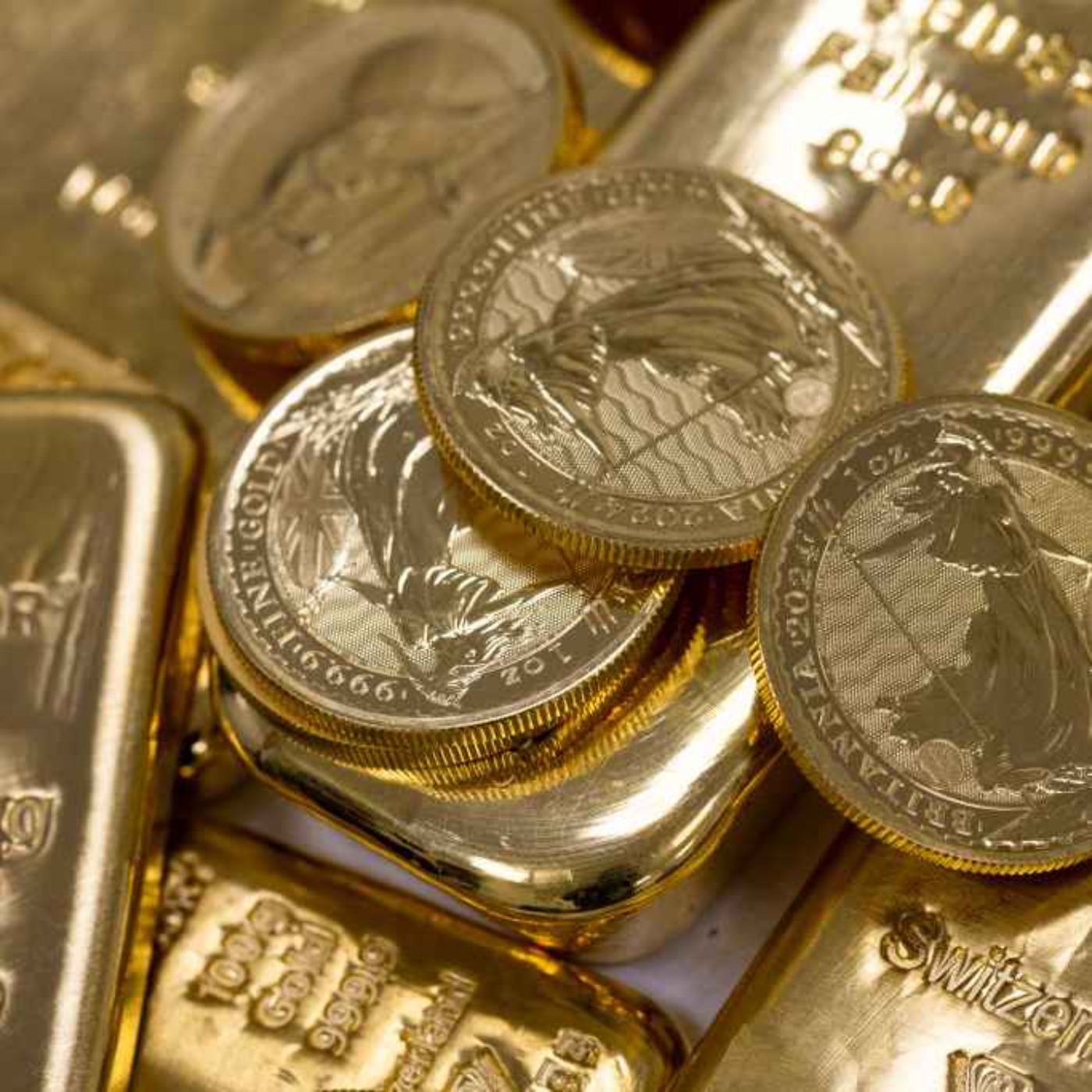 Why the price of gold is skyrocketing